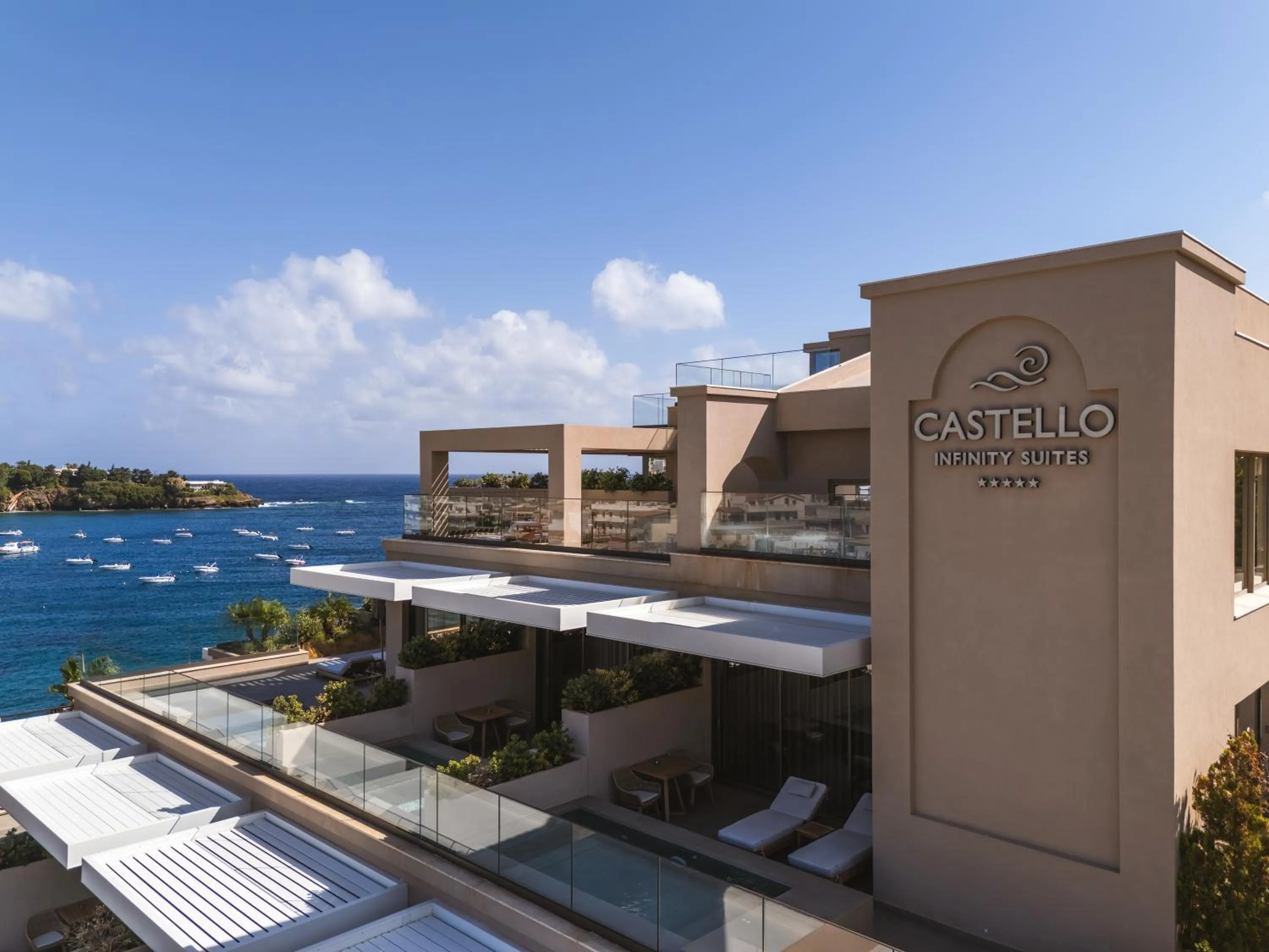 Property building in Castello Infinity Suites - Adults Only