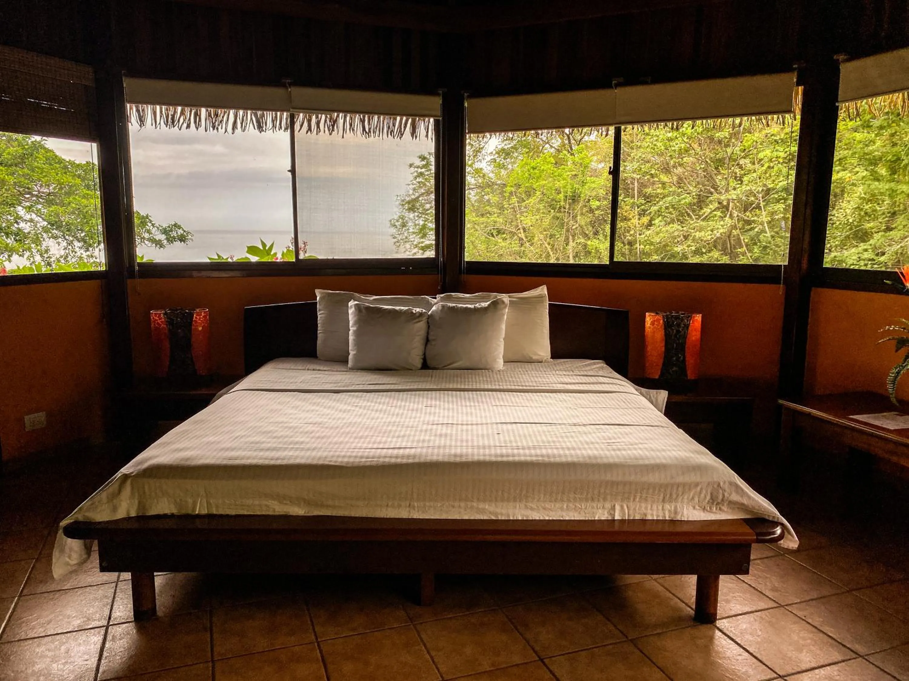 Patio, Bed in Hotel Vista de Olas