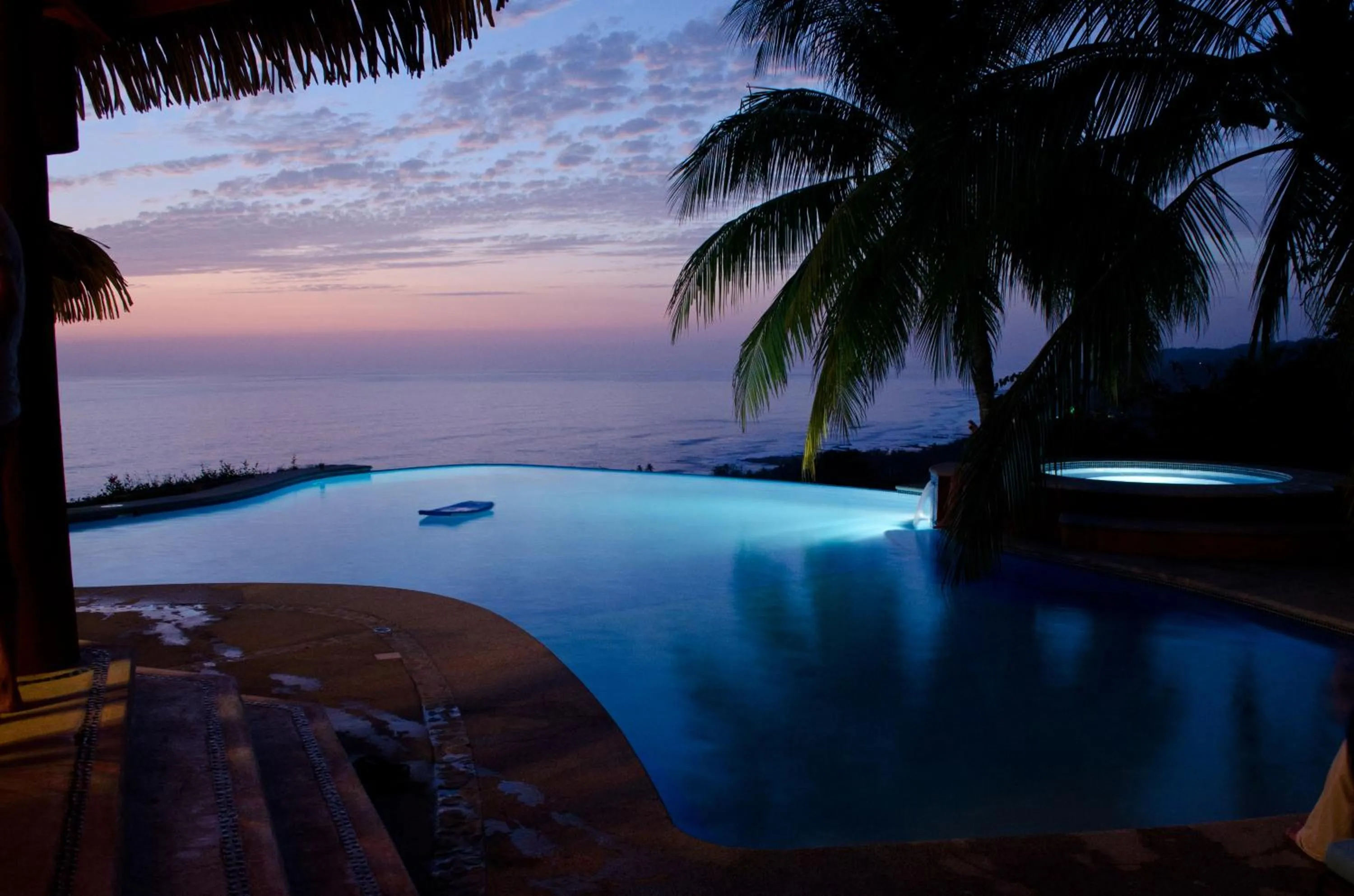 Pool view in Hotel Vista de Olas