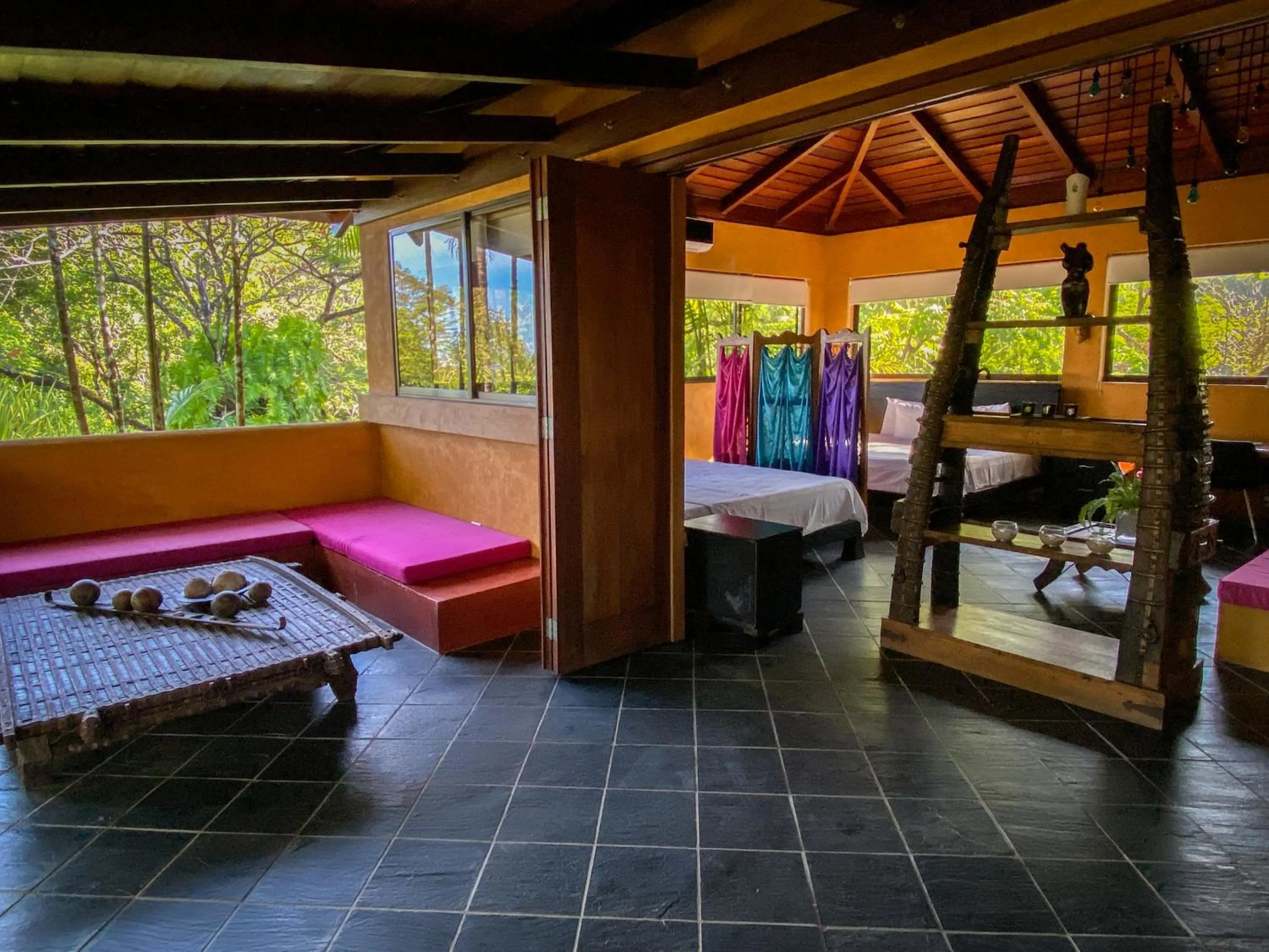 Patio, Bed in Hotel Vista de Olas