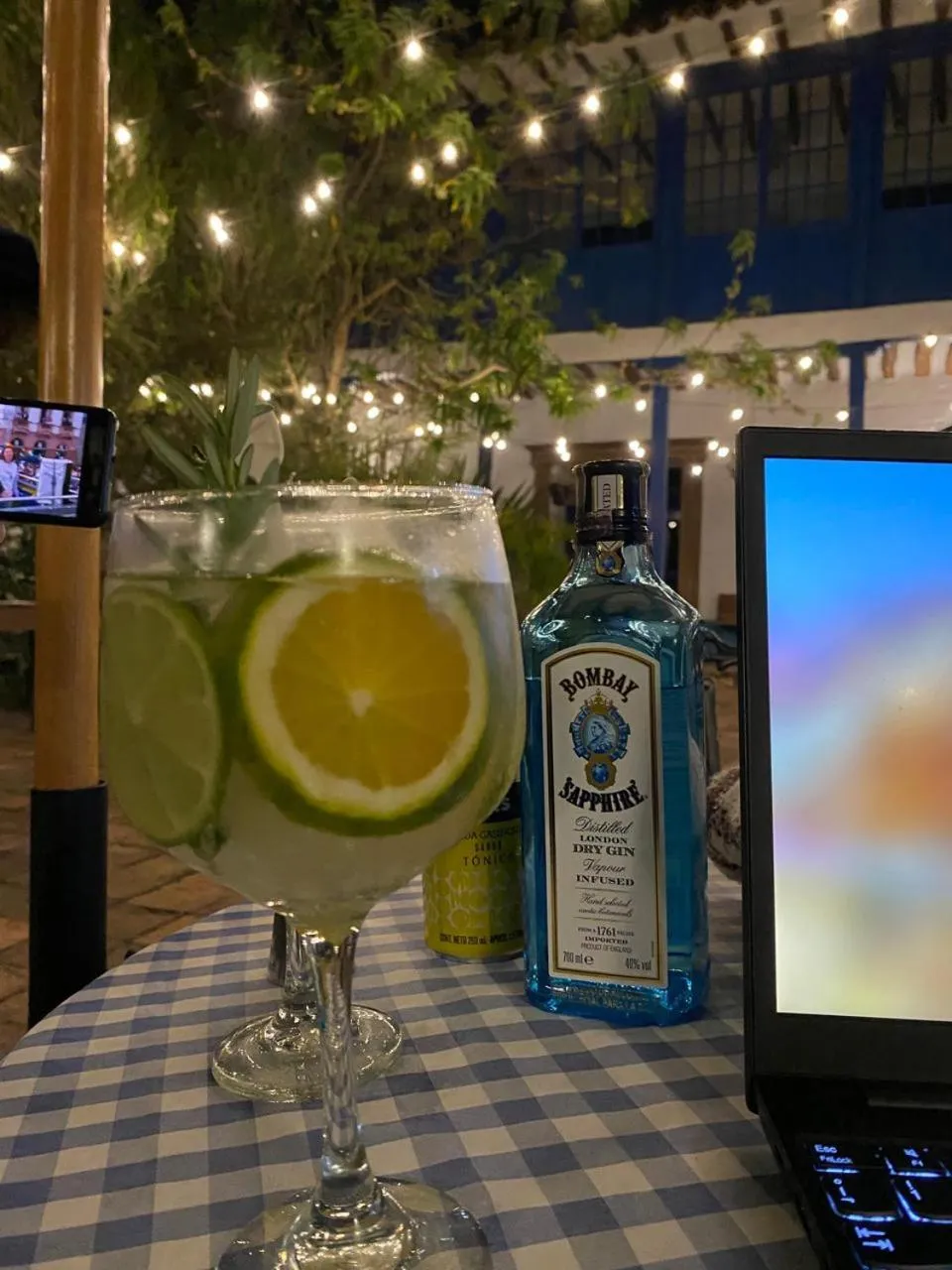 Lounge or bar in Casa La Bisbal