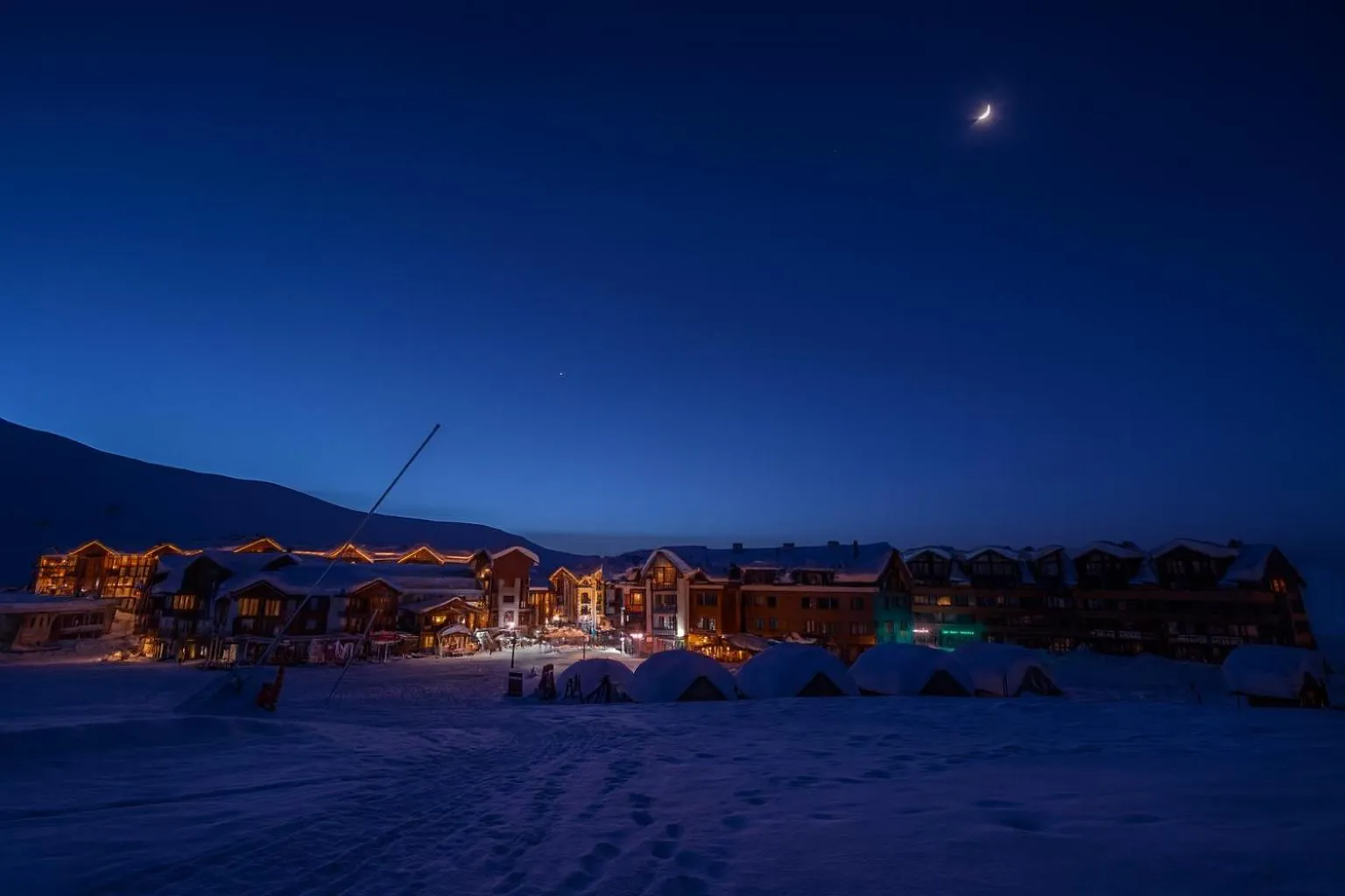 New Gudauri Four Seasons F4 by Gudauri Travel