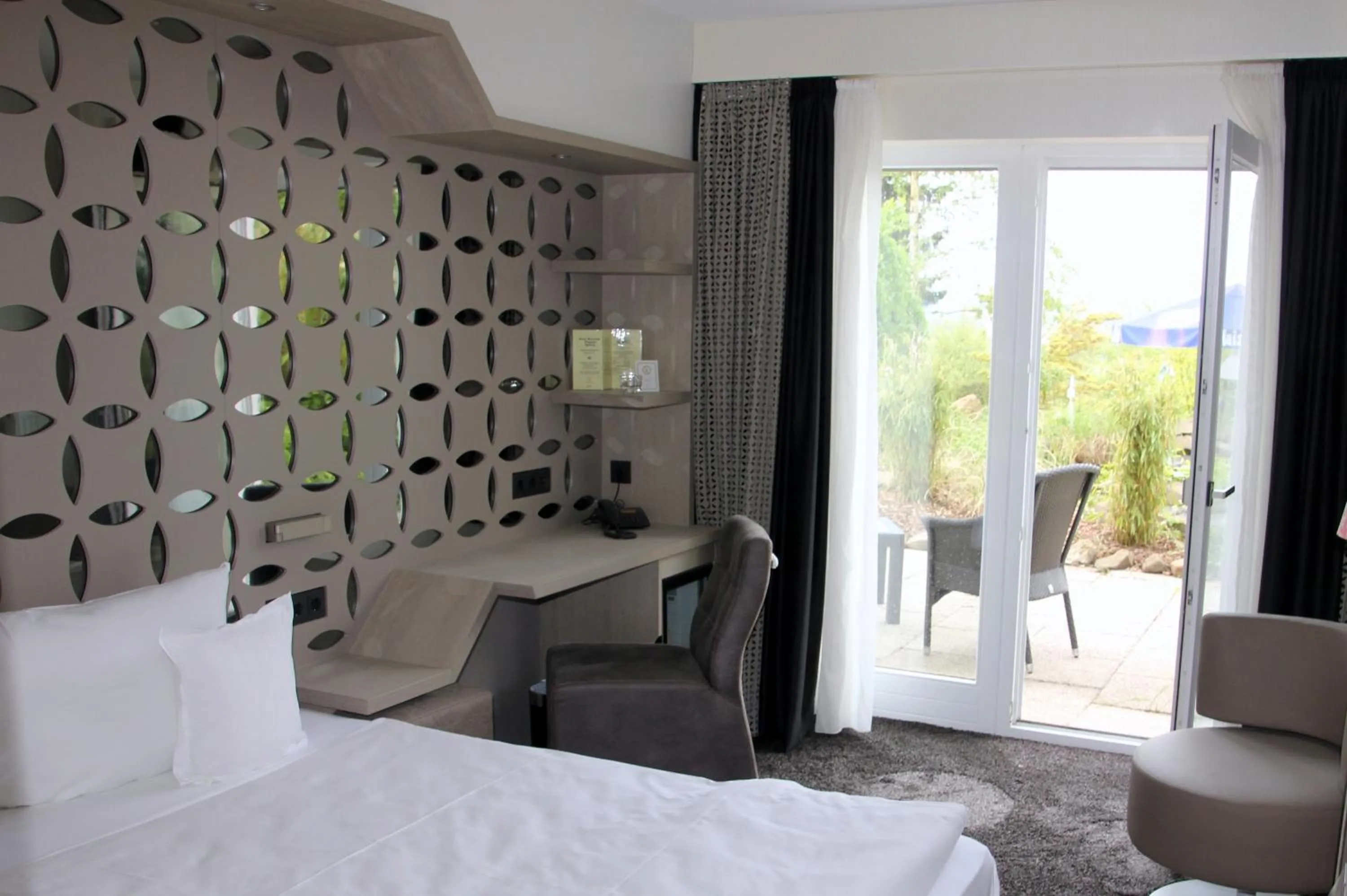 Photo of the whole room, Bed in Landhotel Bellevue