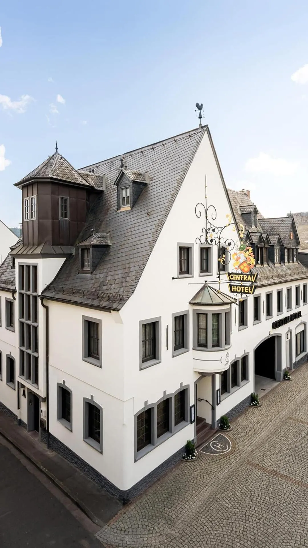 Property building in Ringhotel Central - Superior