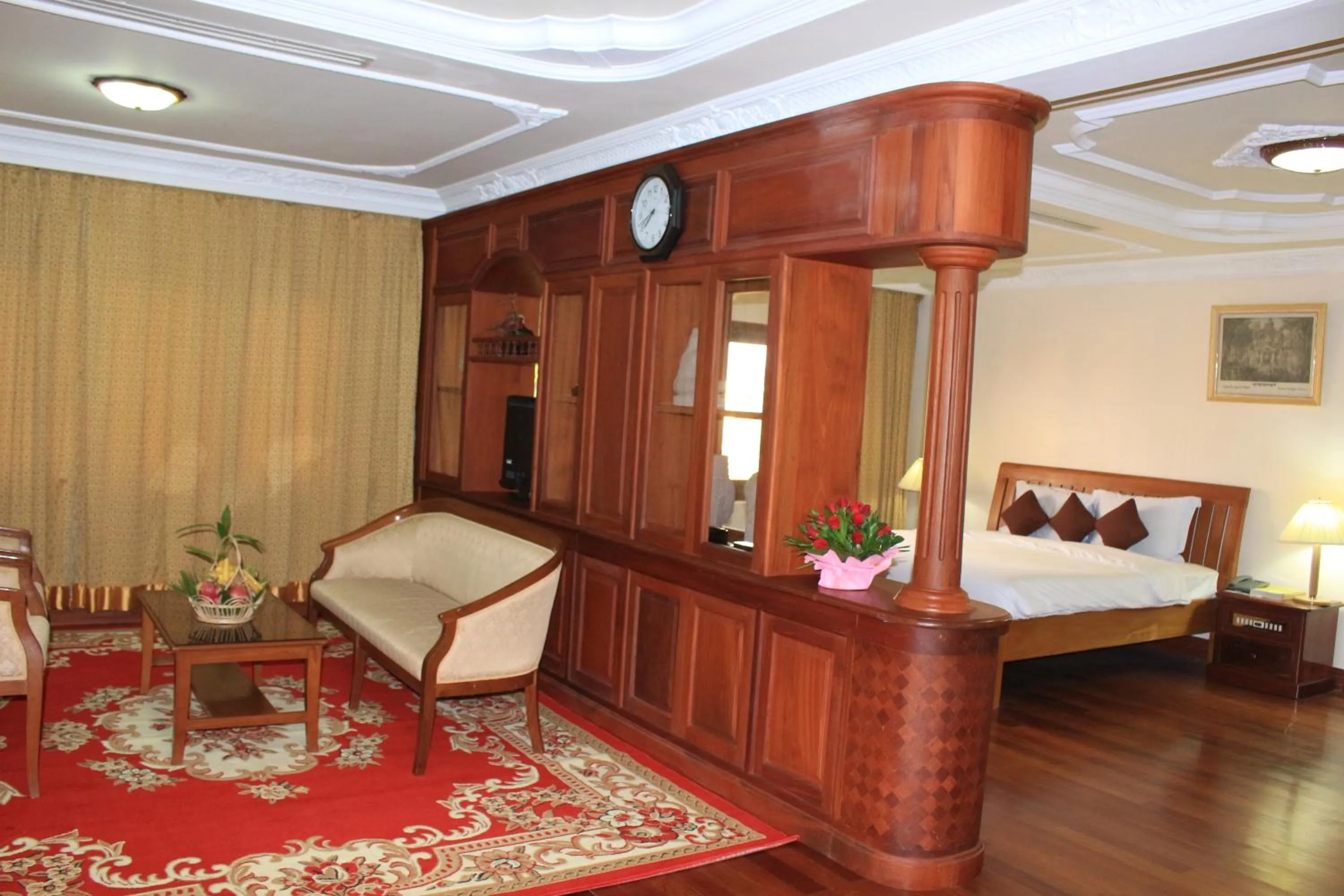 Bed in City Angkor Hotel