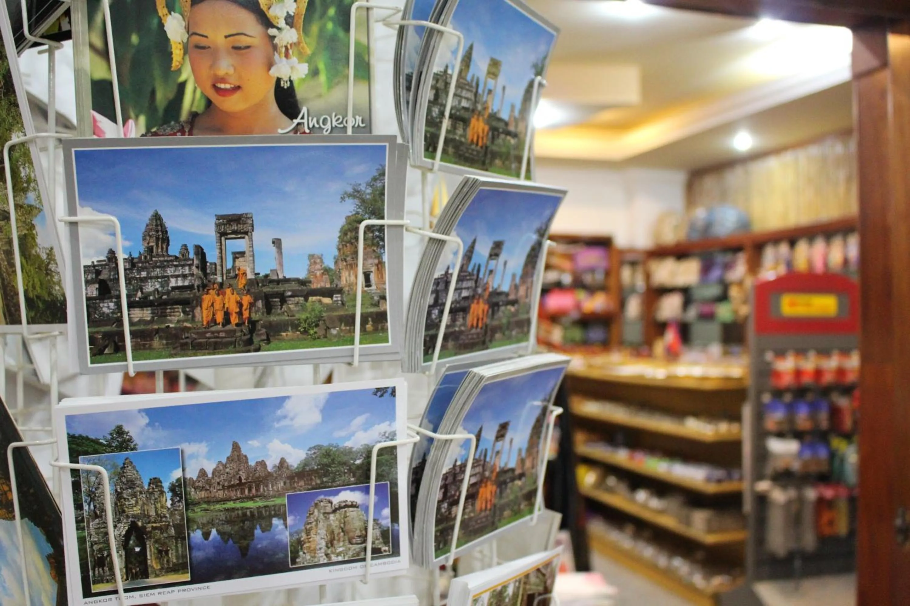Library in City Angkor Hotel
