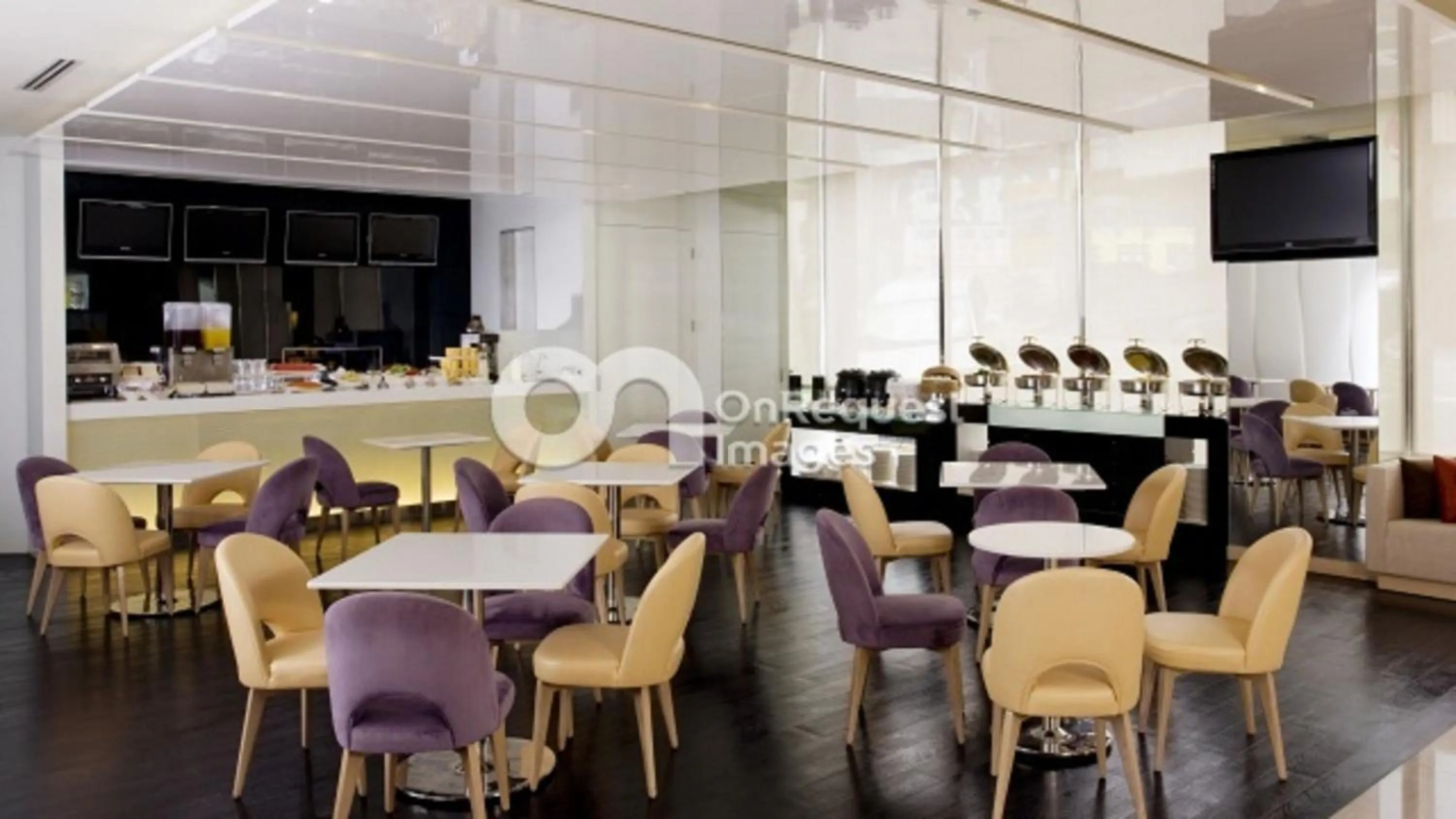 Restaurant/places to eat in Holiday Inn Express Taoyuan by IHG