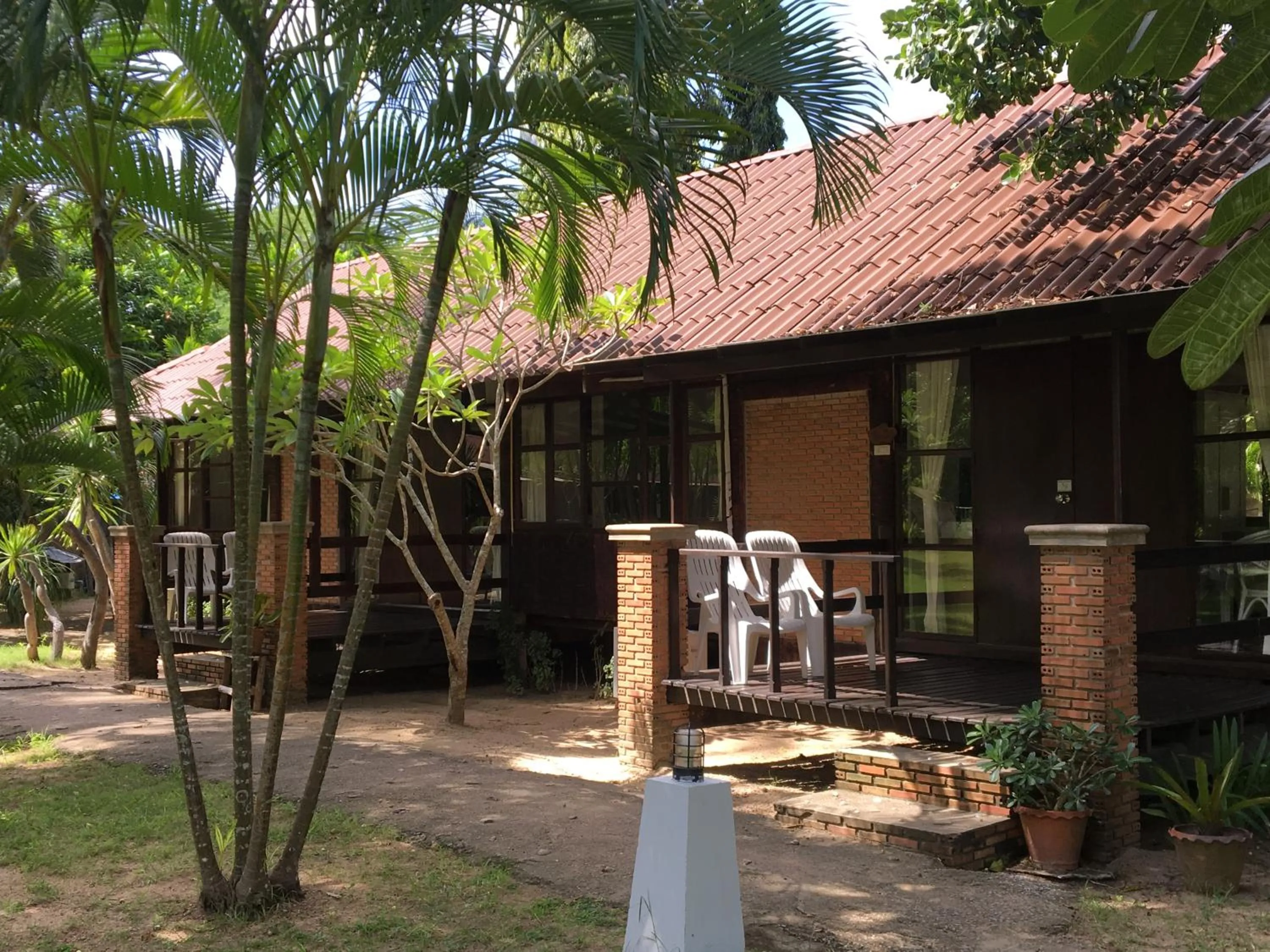 Photo of the whole room in Suan Bankrut Beach Resort