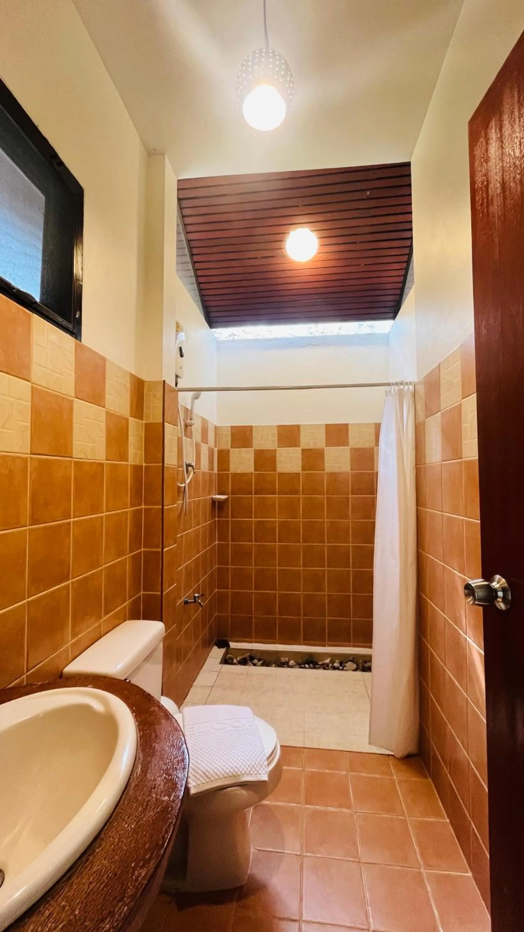 Bathroom in Suan Bankrut Beach Resort