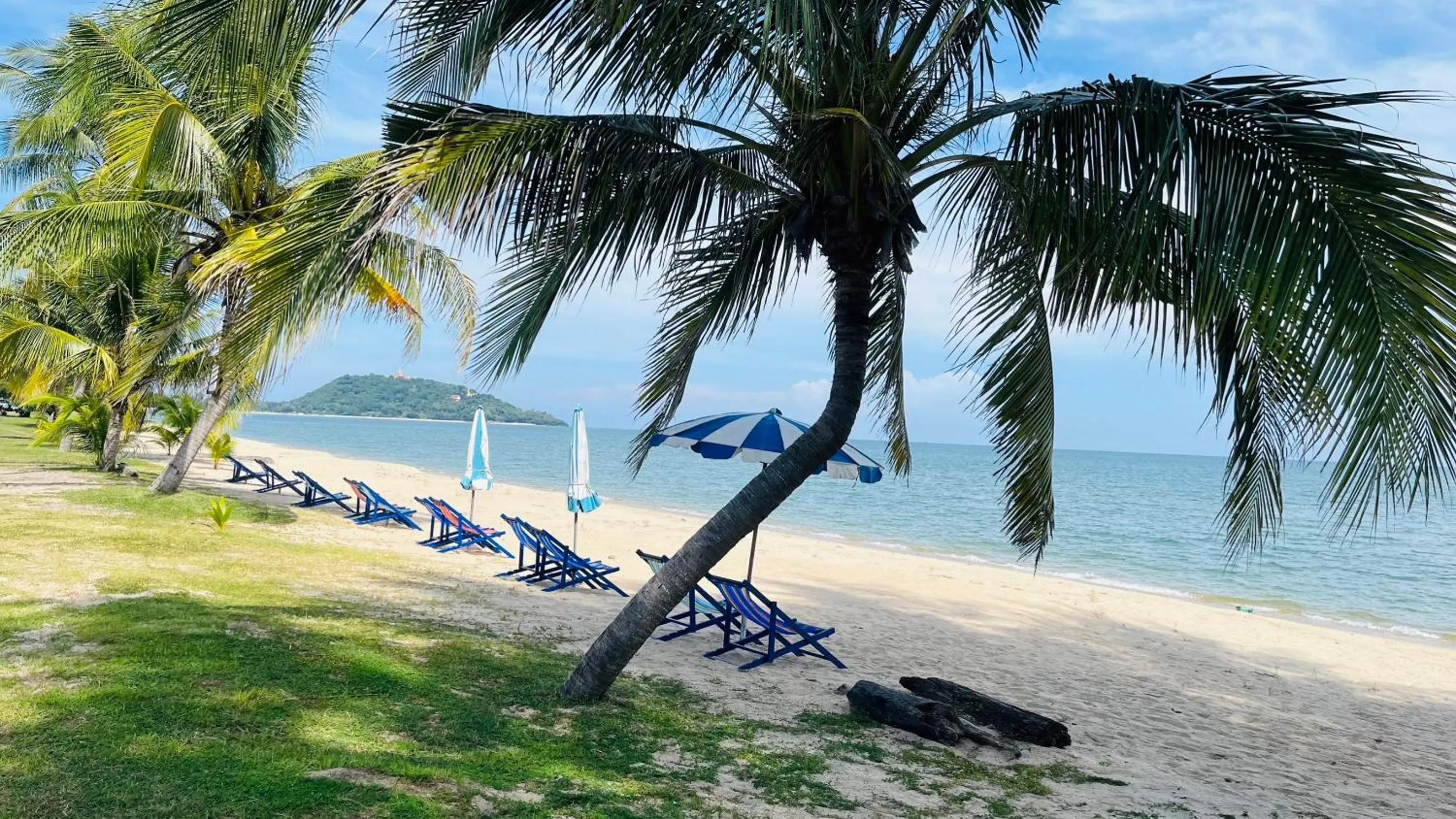 Beach in Suan Bankrut Beach Resort