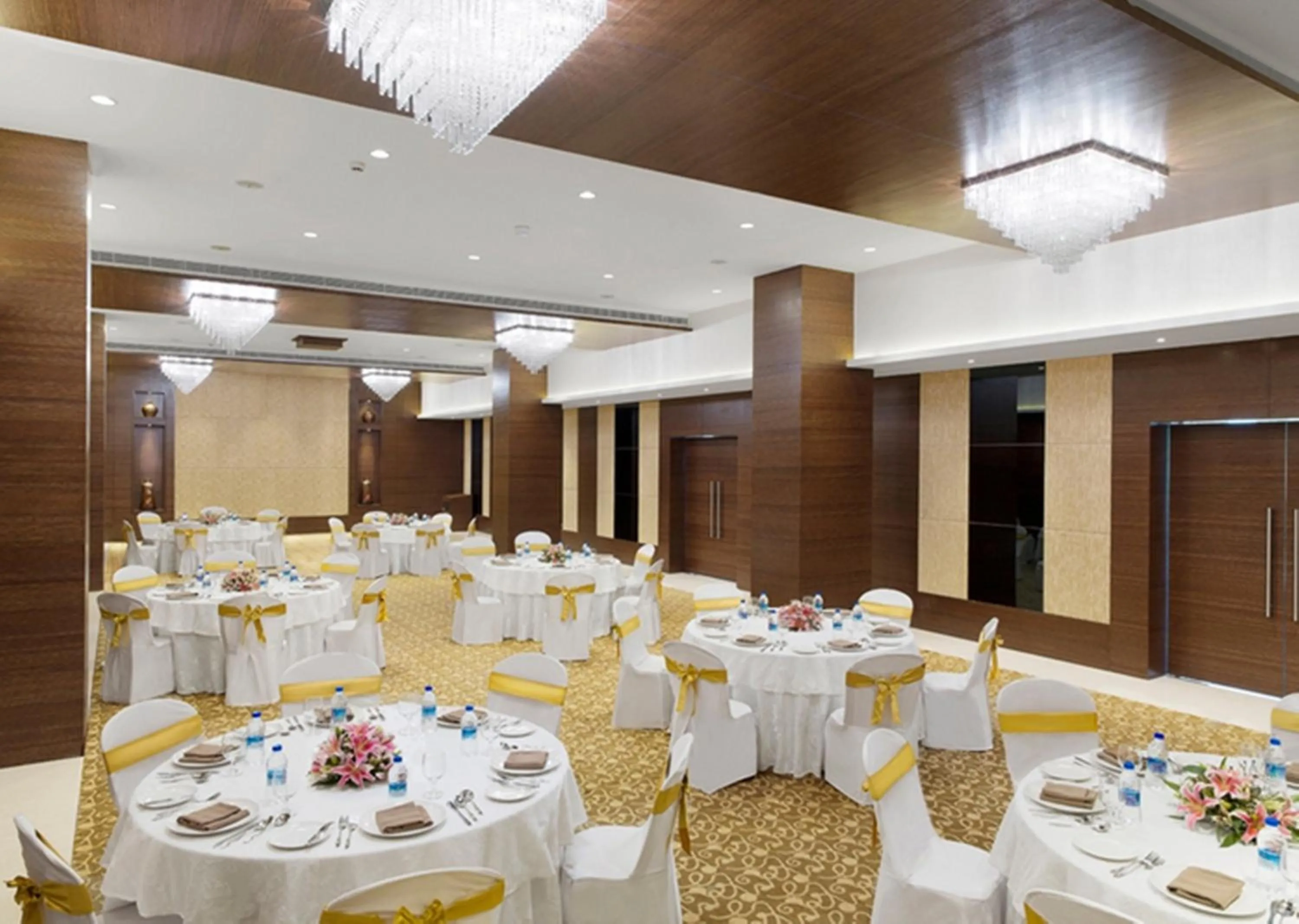Banquet/Function facilities in HYCINTH Hotels