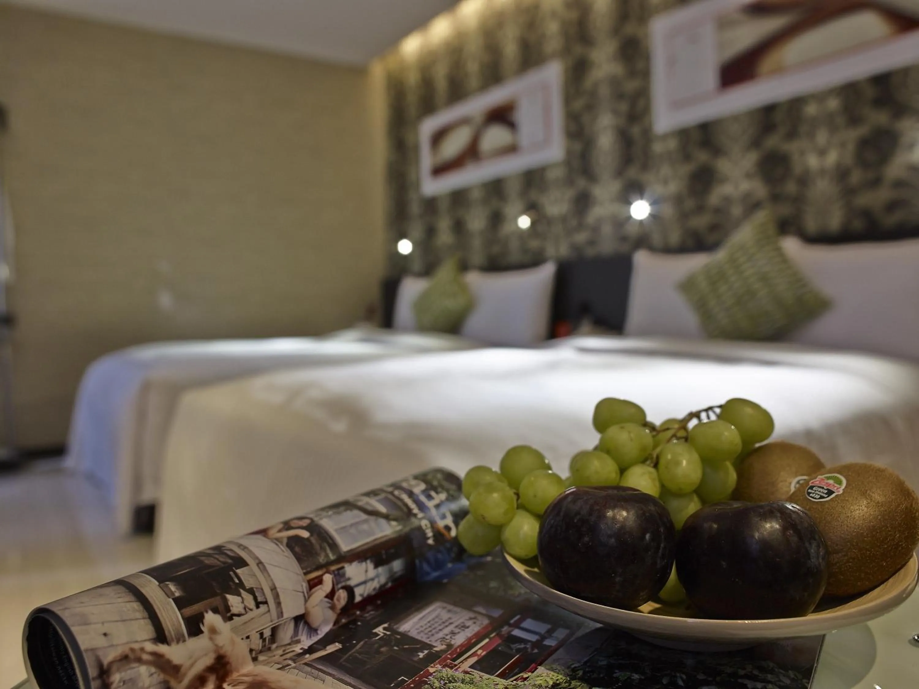 Bedroom, Bed in Beauty Hotels Taipei - Hotel B7