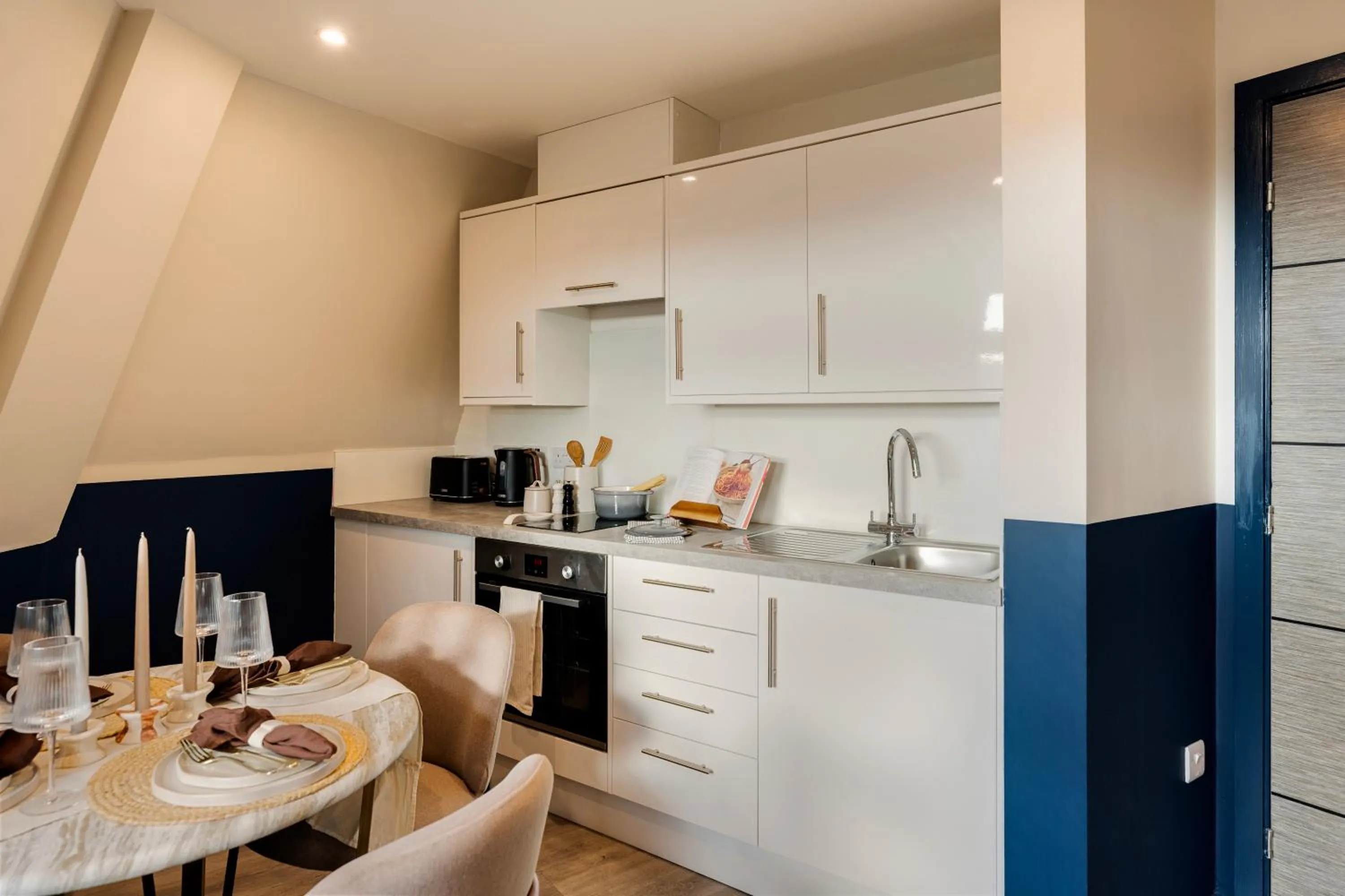 Your Apartment I Clifton Village