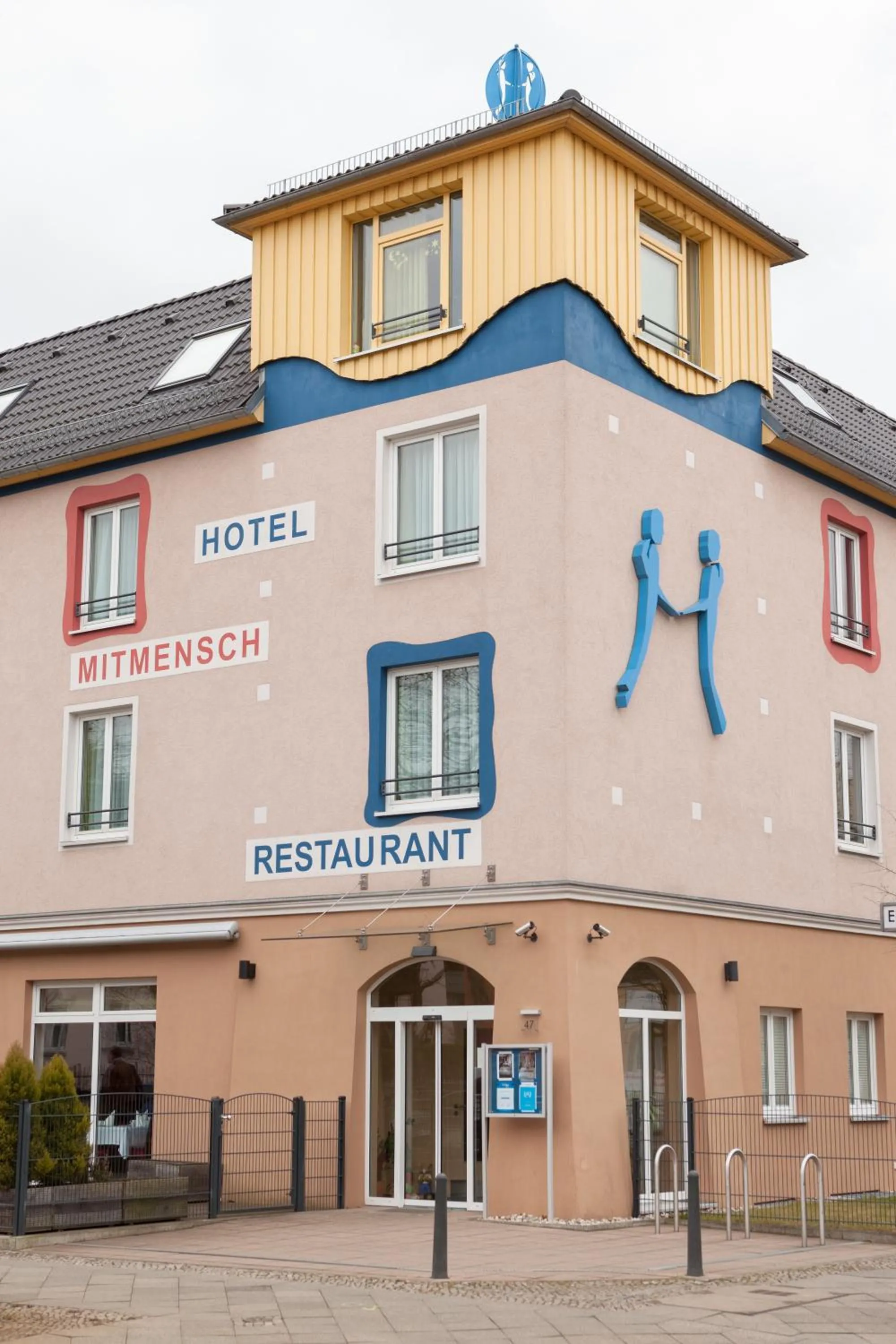 Facade/entrance in Hotel Mit-Mensch