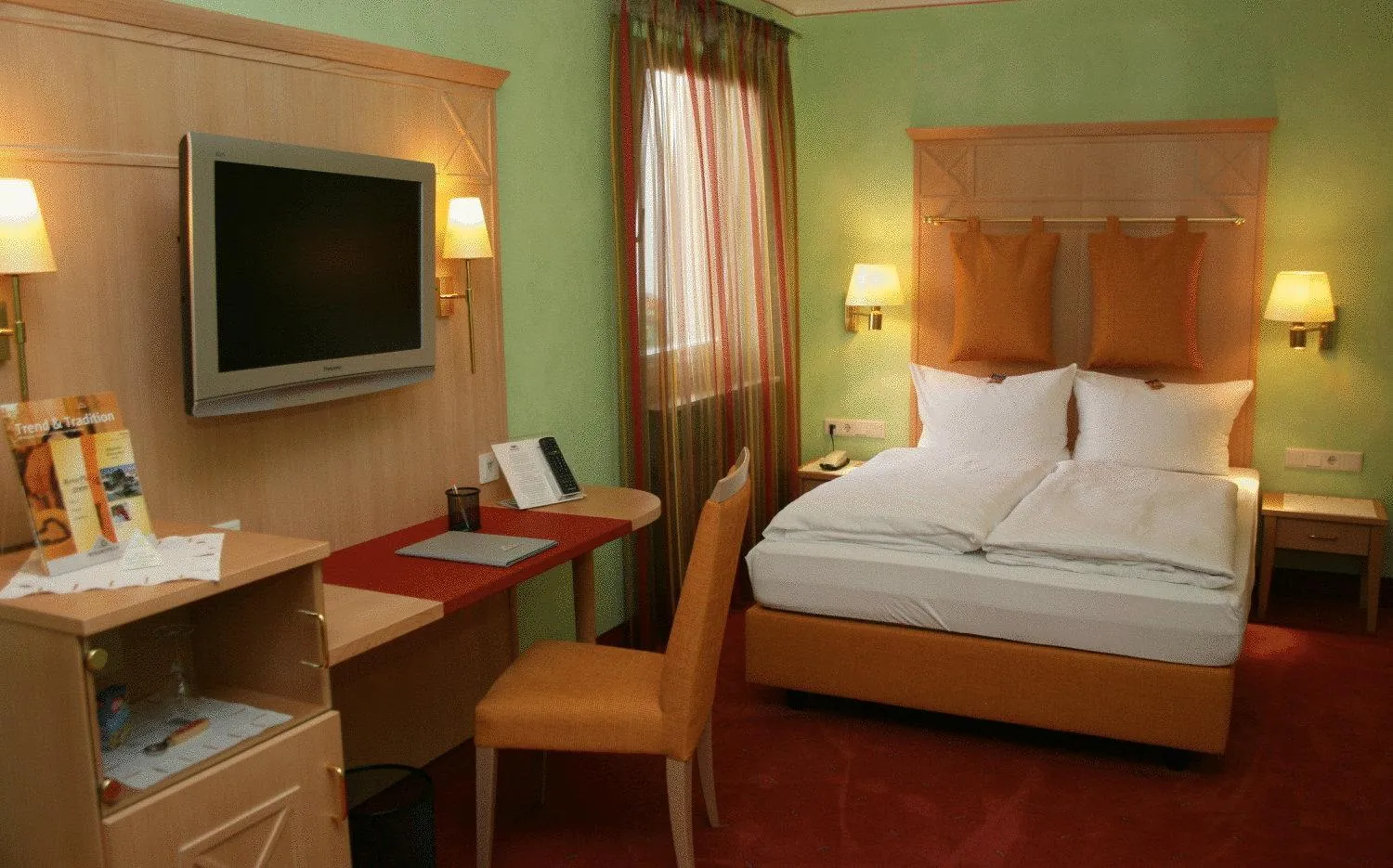 Photo of the whole room, Bed in Ringhotel Winzerhof