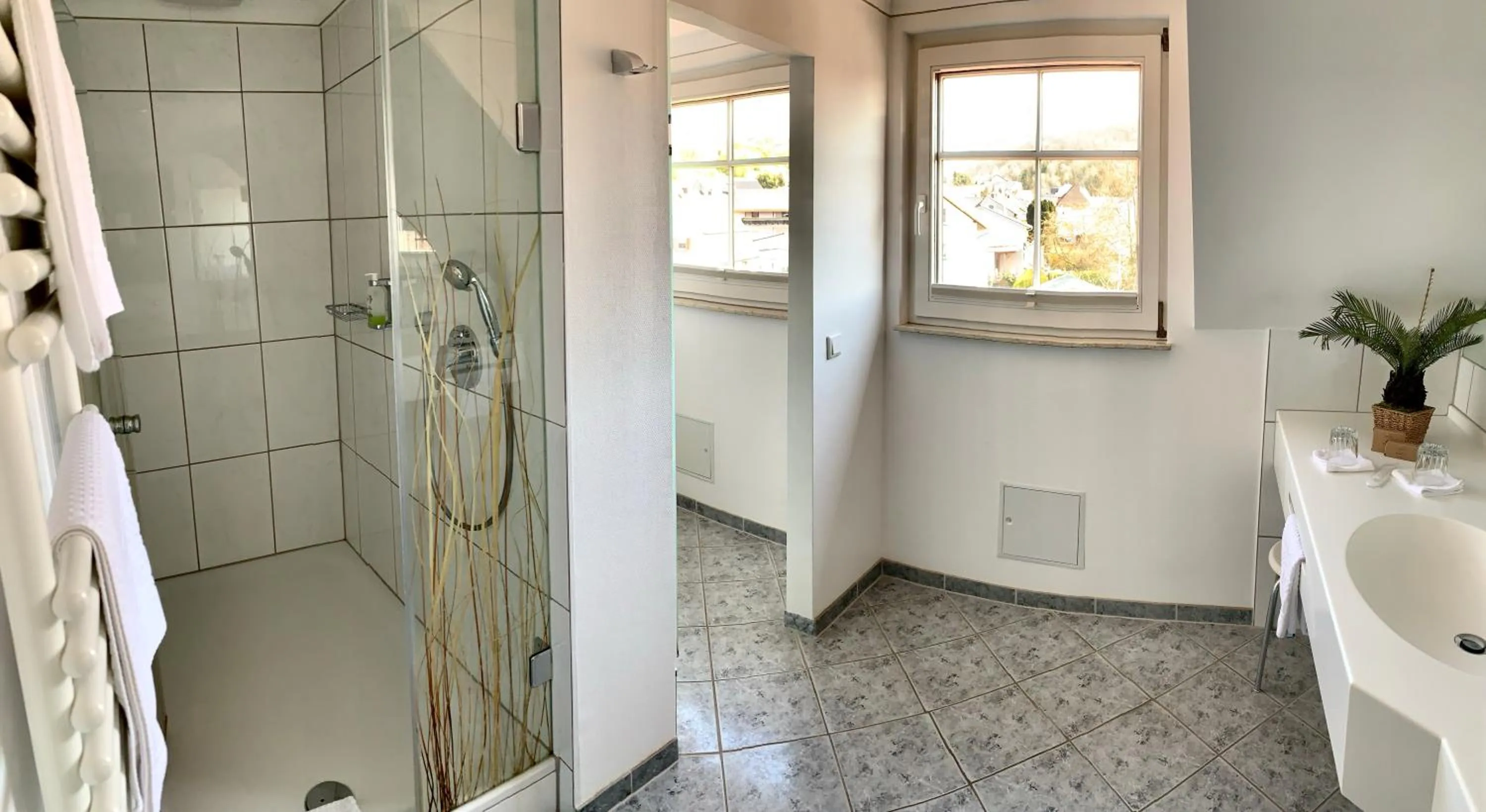 Bathroom in Ringhotel Winzerhof