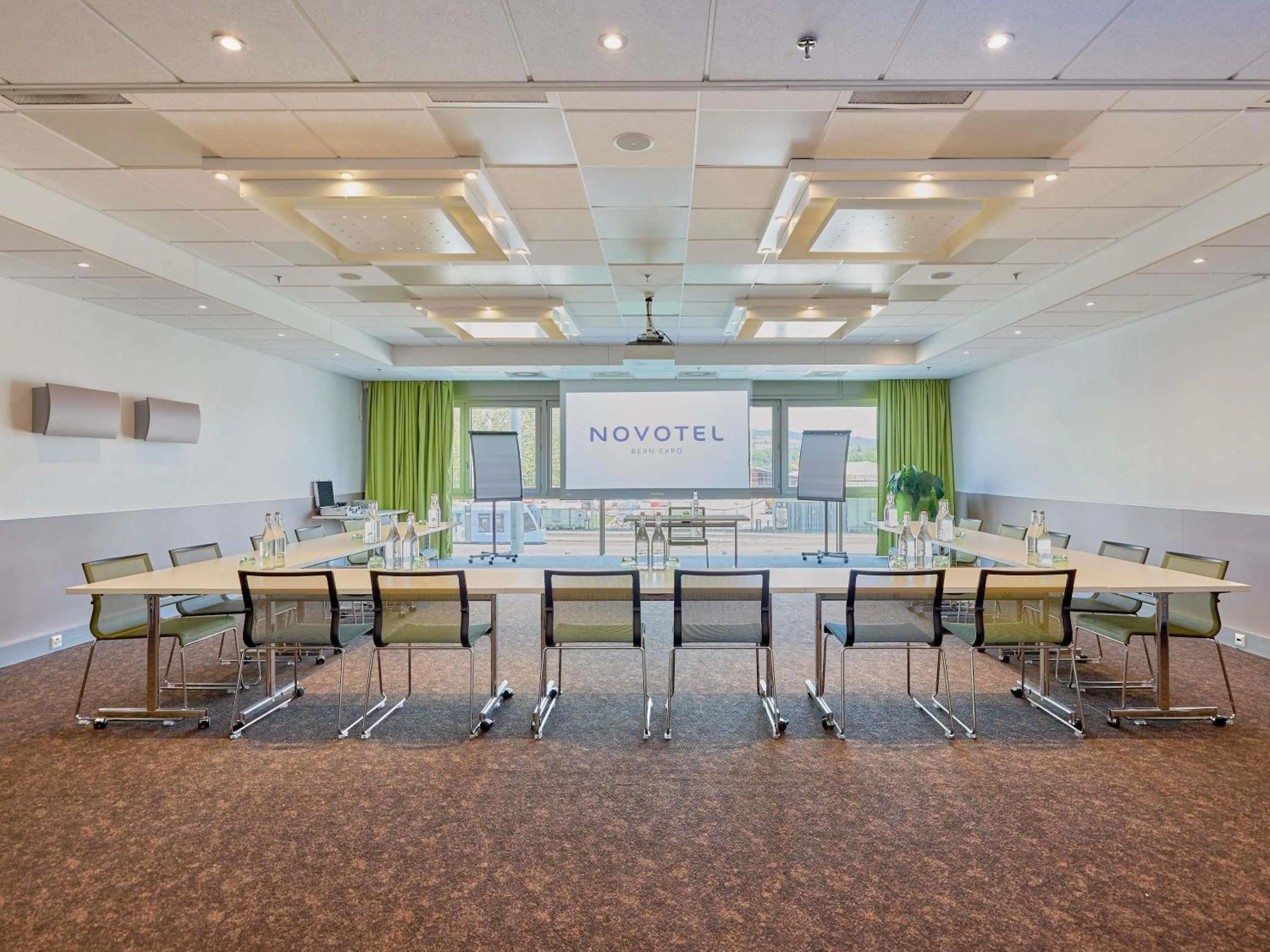 Meeting/conference room in Novotel Bern Expo