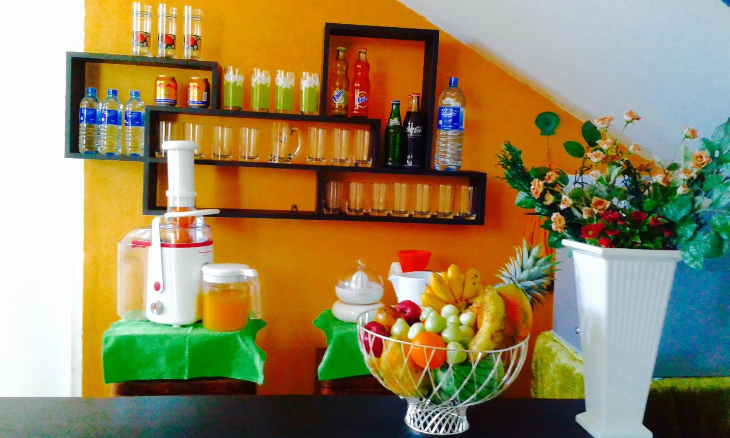 Food and drinks in Hotel Dorset