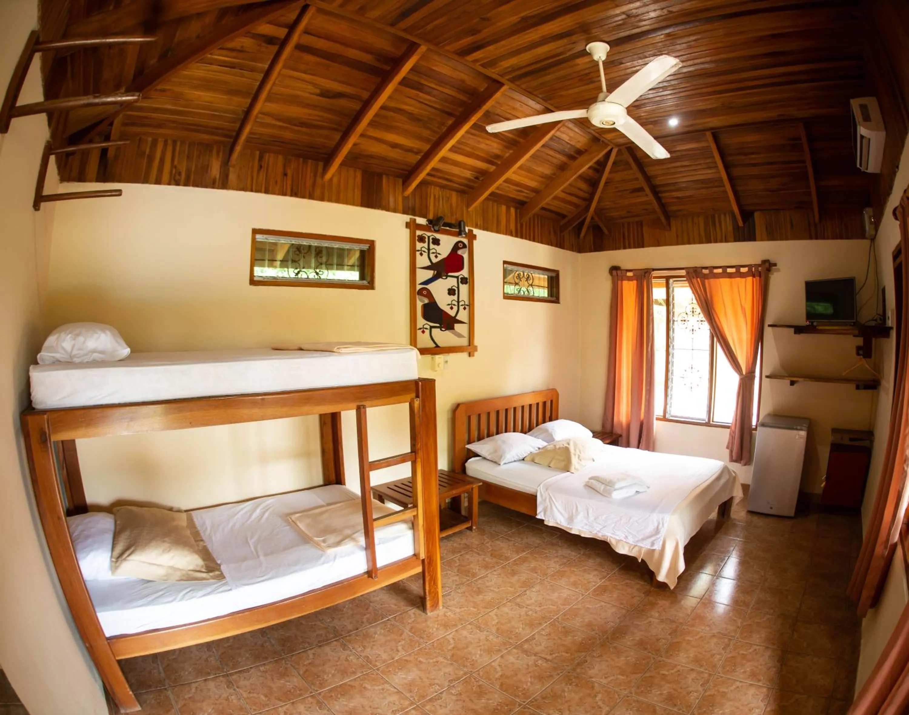 Photo of the whole room, Bed in Hotel Ritmo Tropical - Pool and Breakfast