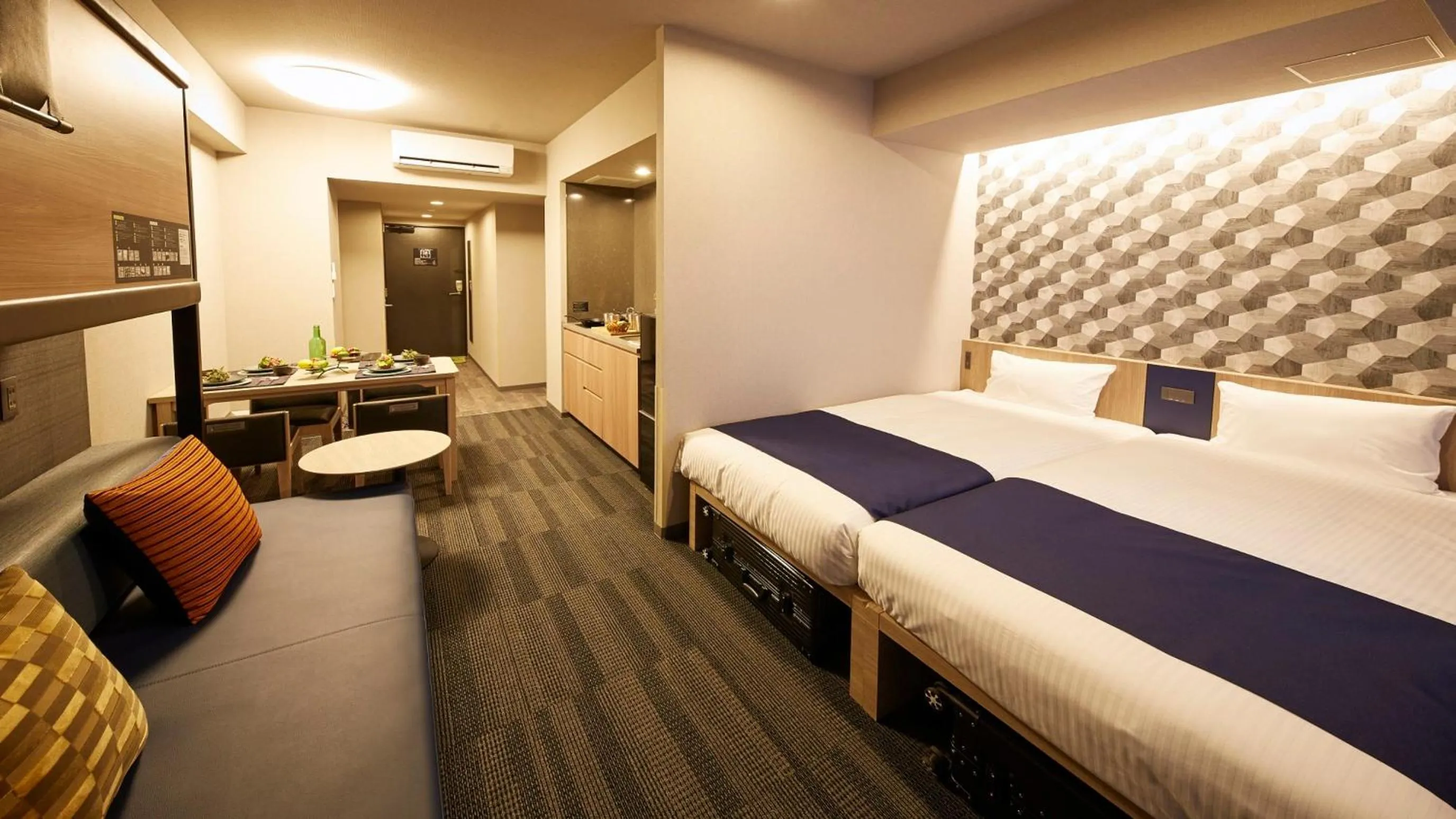 Bed in MONday Apart Asakusabashi Akihabara