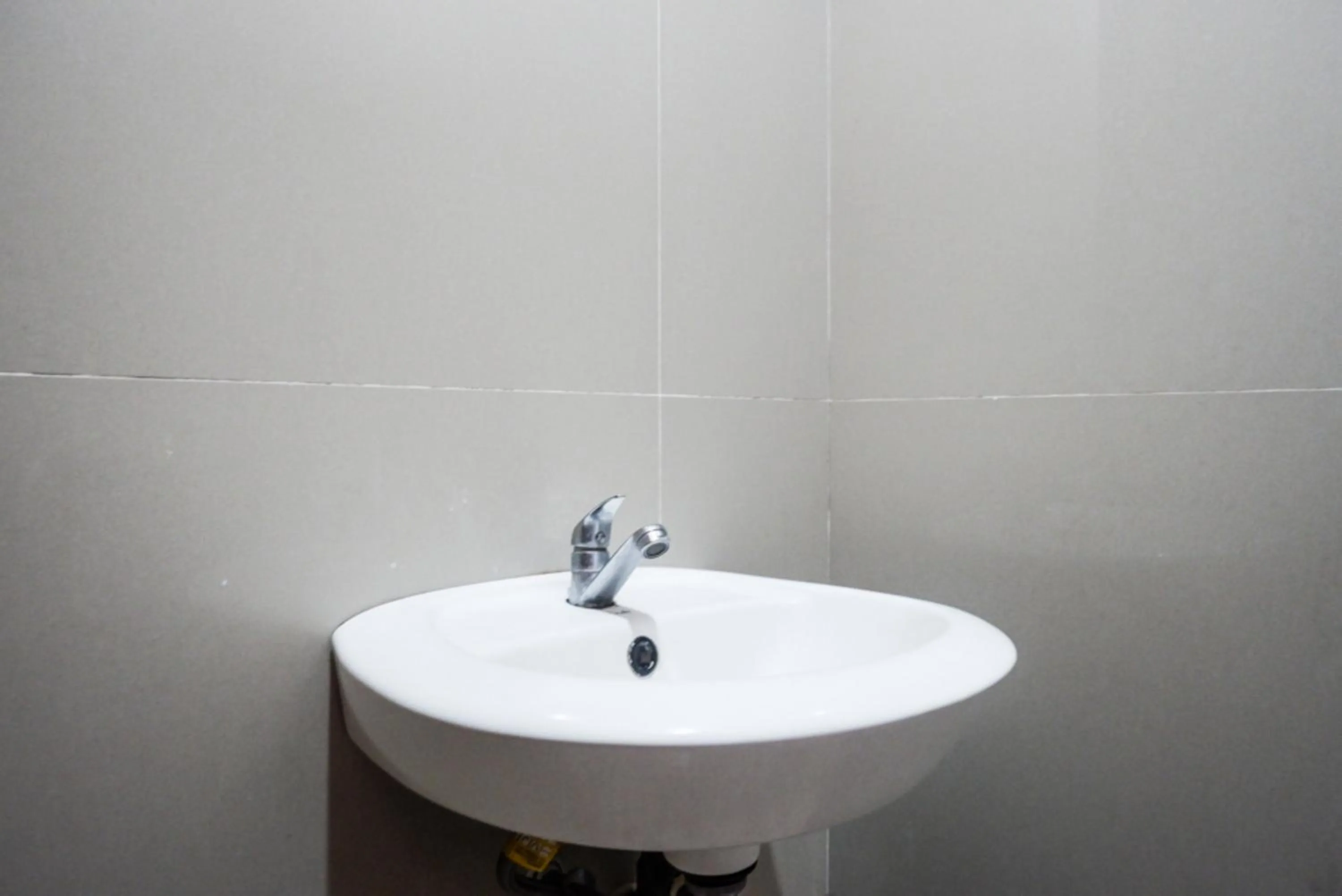 Urbanview Hotel Blok O International by RedDoorz