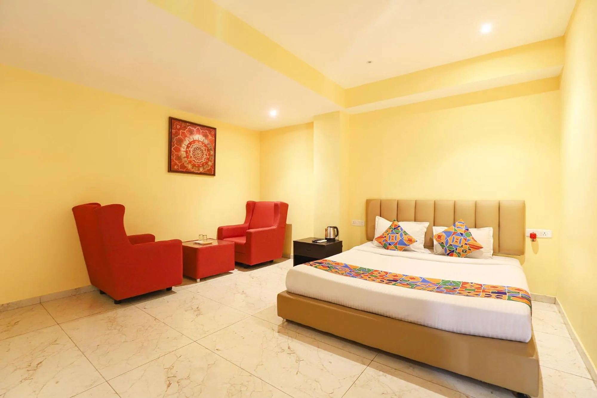 Bed in FabHotel Chamiers Park - Nandanam