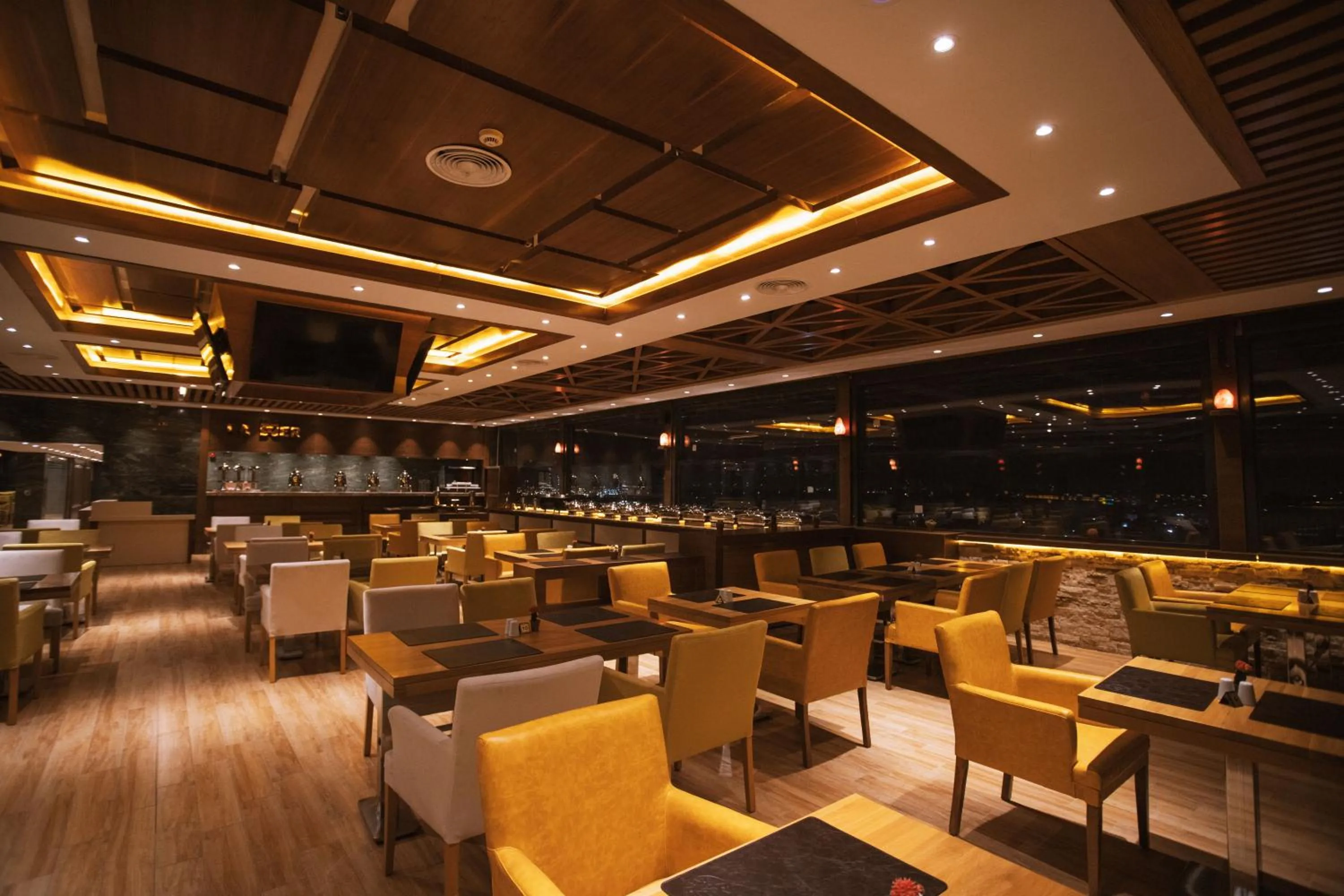 Restaurant/places to eat in Bilitom Hotel