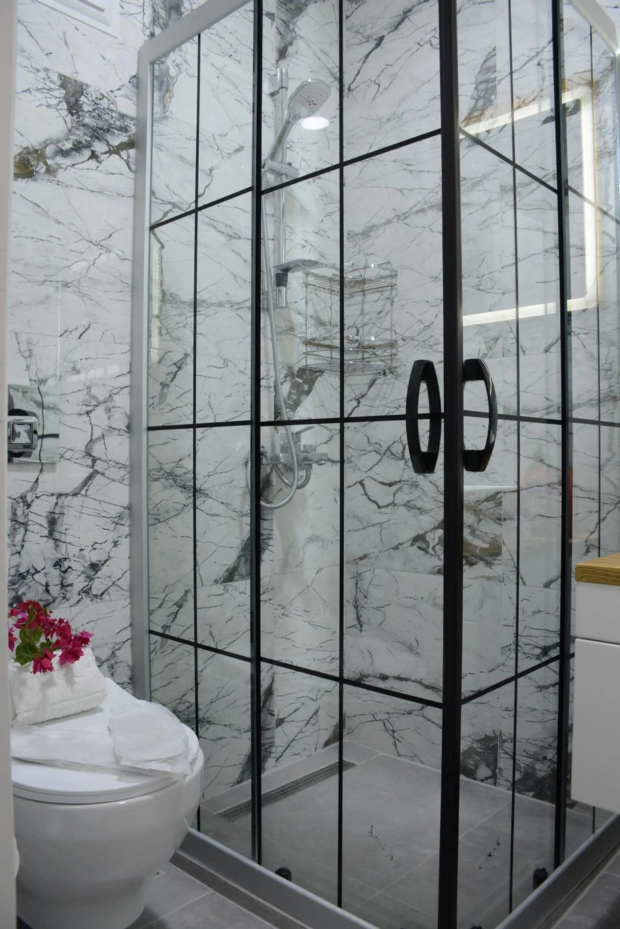 Bed in Manolya Hotel