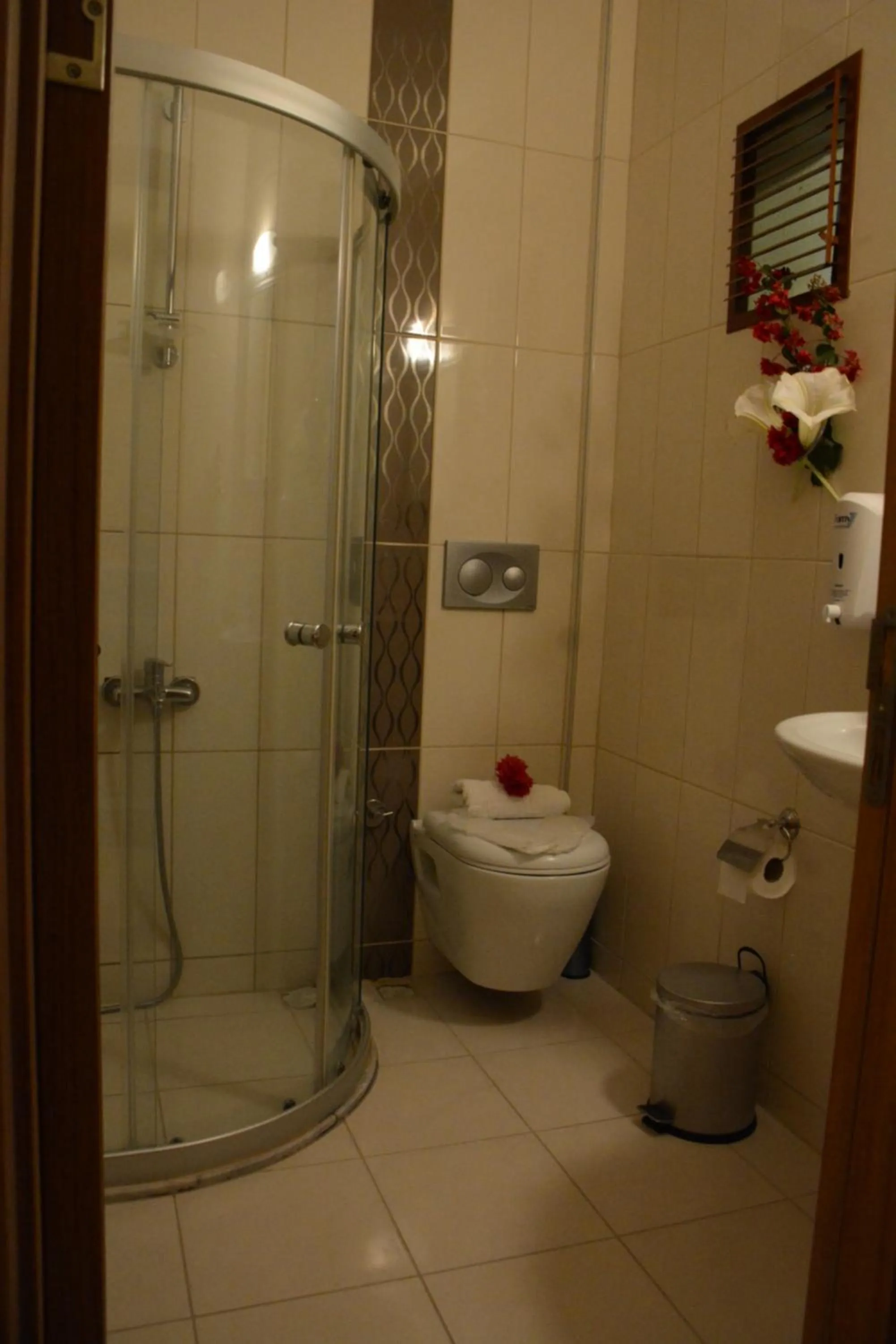 Bed in Manolya Hotel