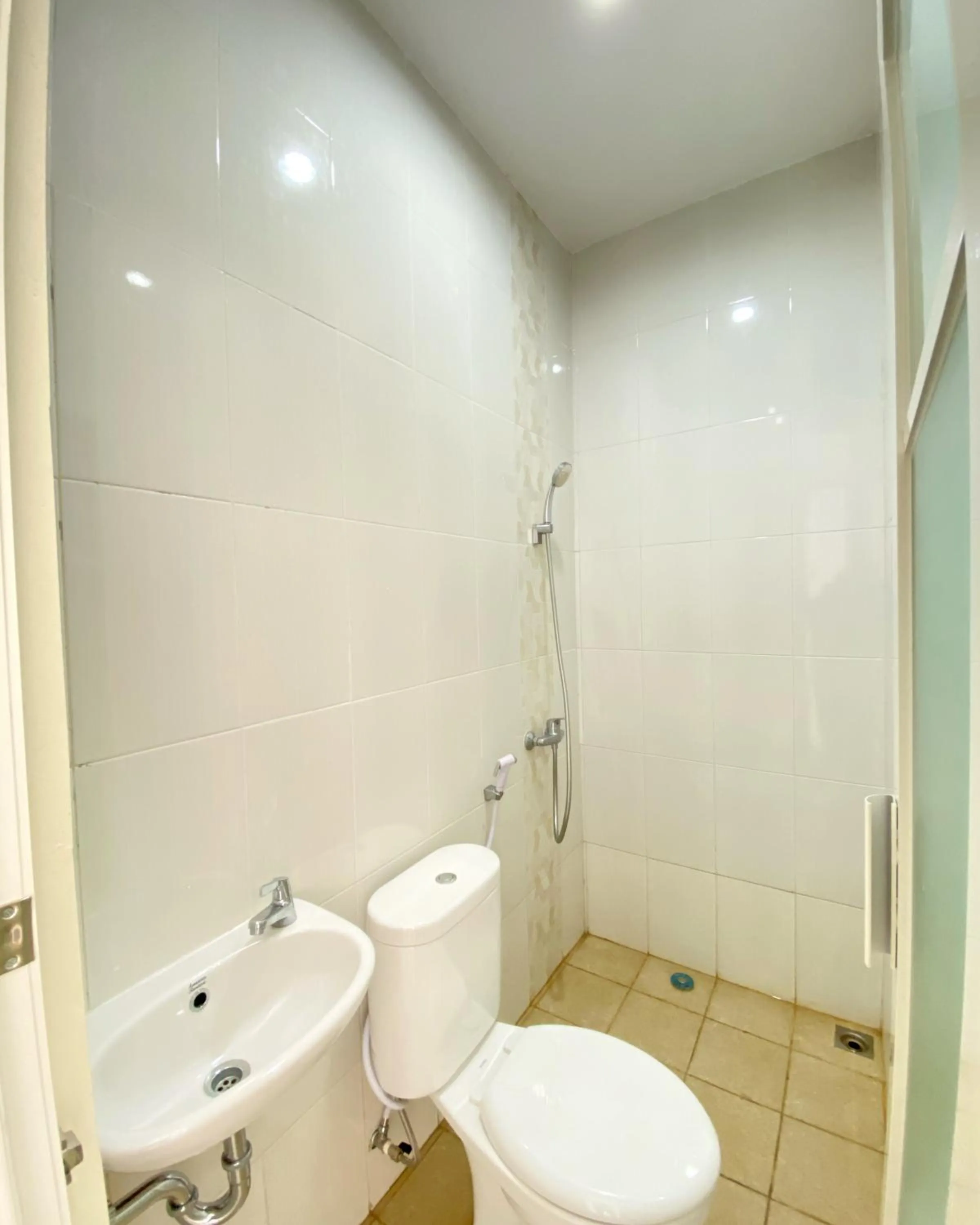 RedDoorz at Arkana Seturan Pakuwon Mall