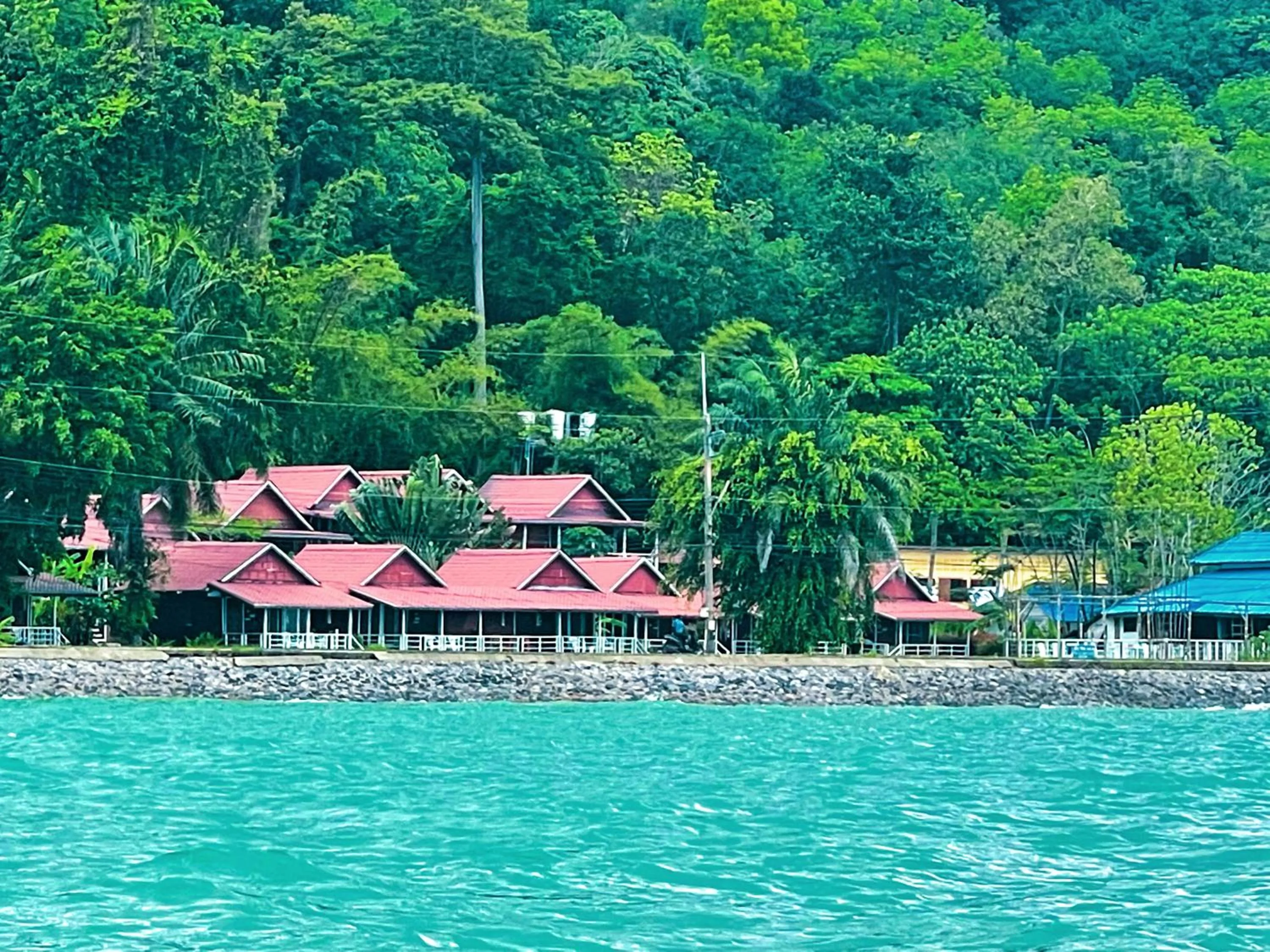 Holiday Resort - SHA Plus