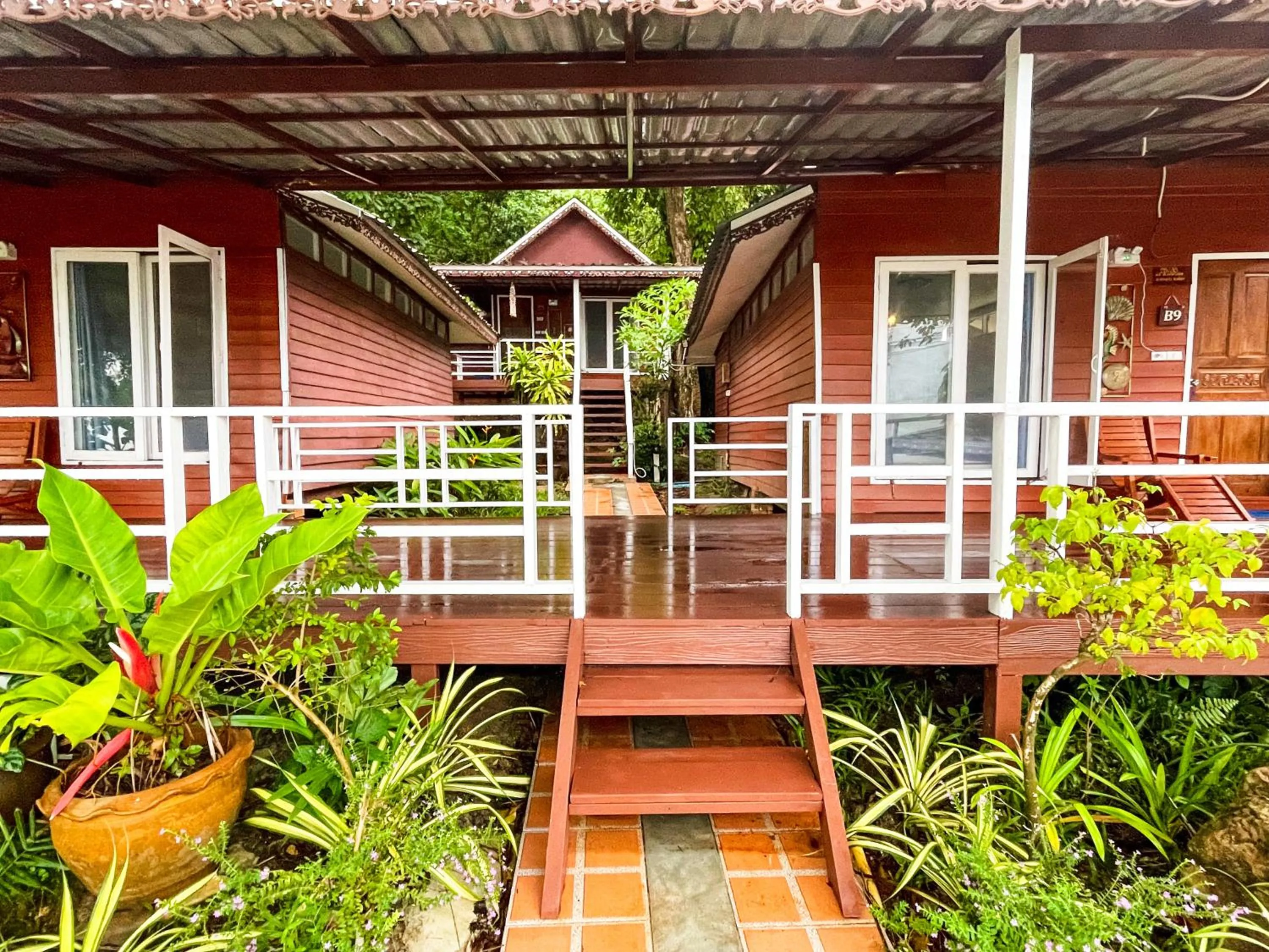 Holiday Resort - SHA Plus