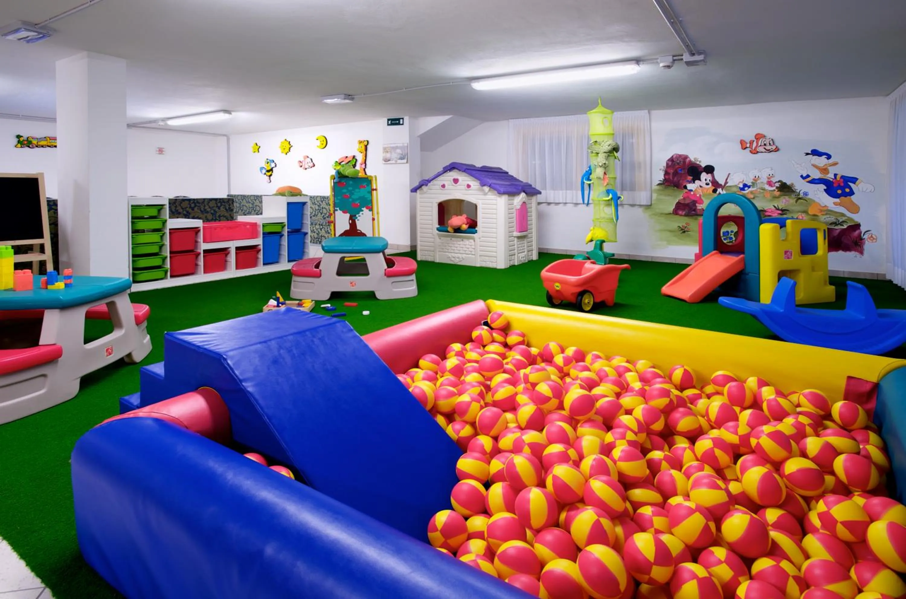 Children play ground in Hotel Luna