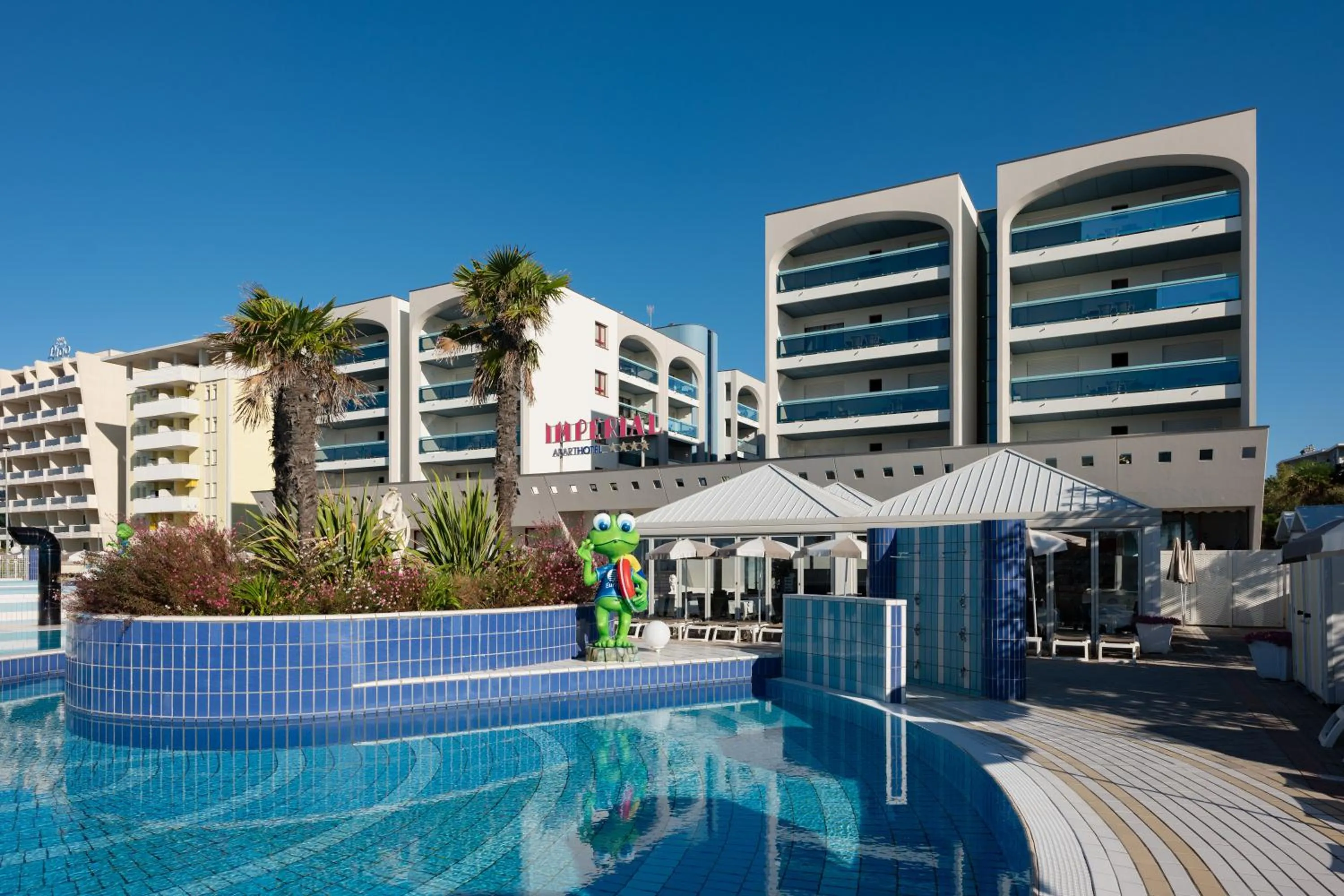 Swimming pool in Aparthotel Imperial