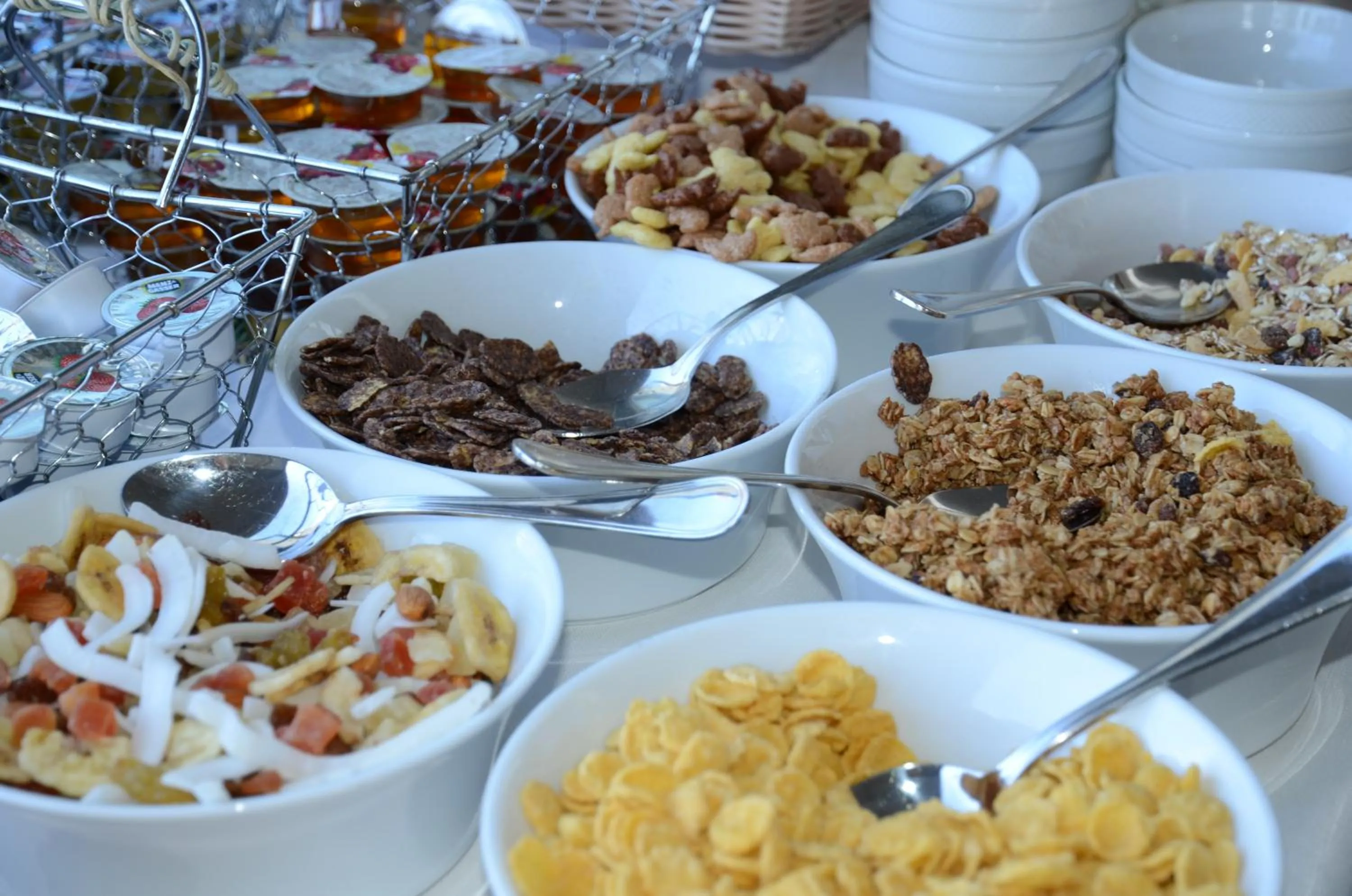 Food and drinks in Aparthotel Imperial