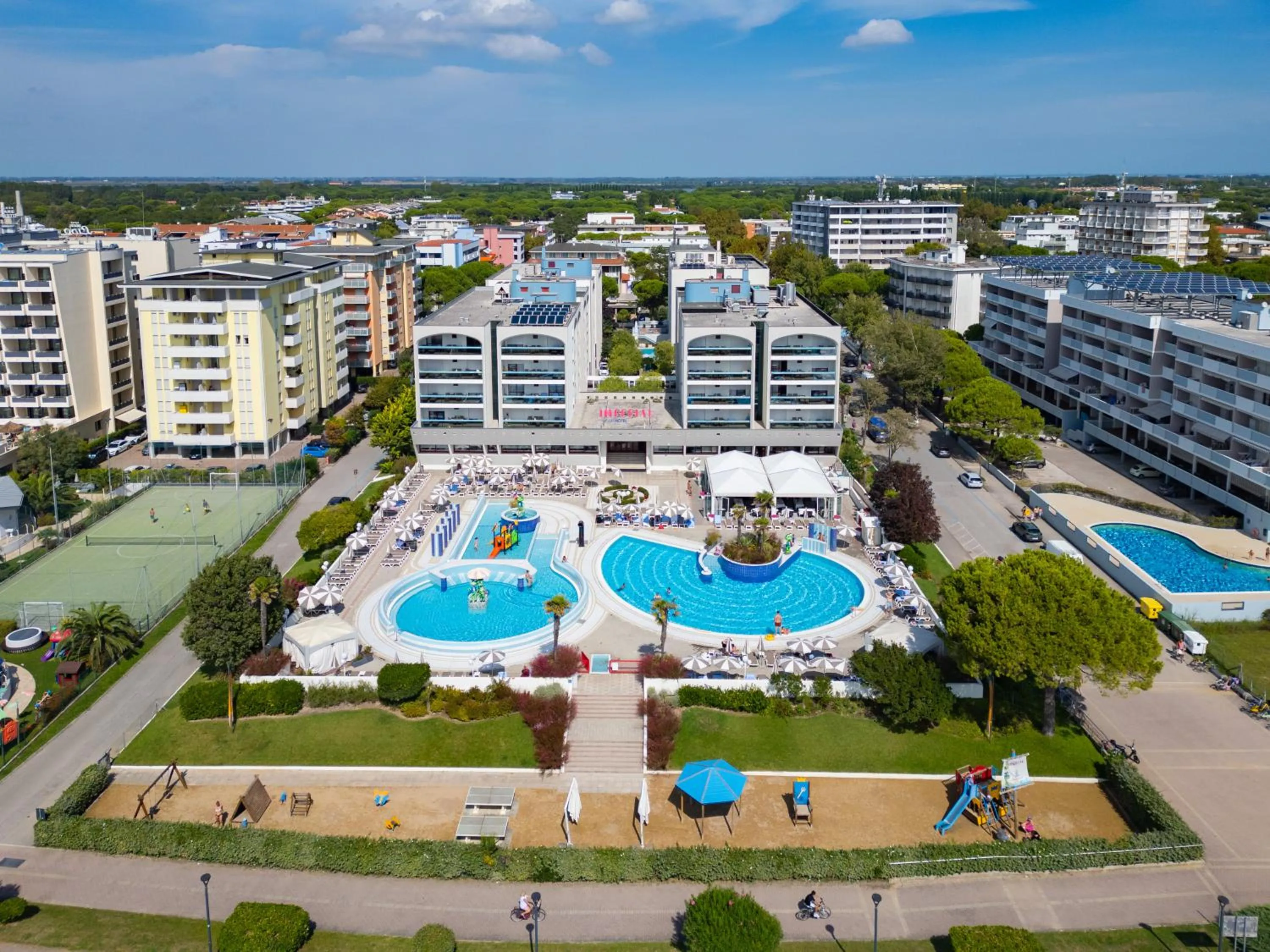 Property building in Aparthotel Imperial