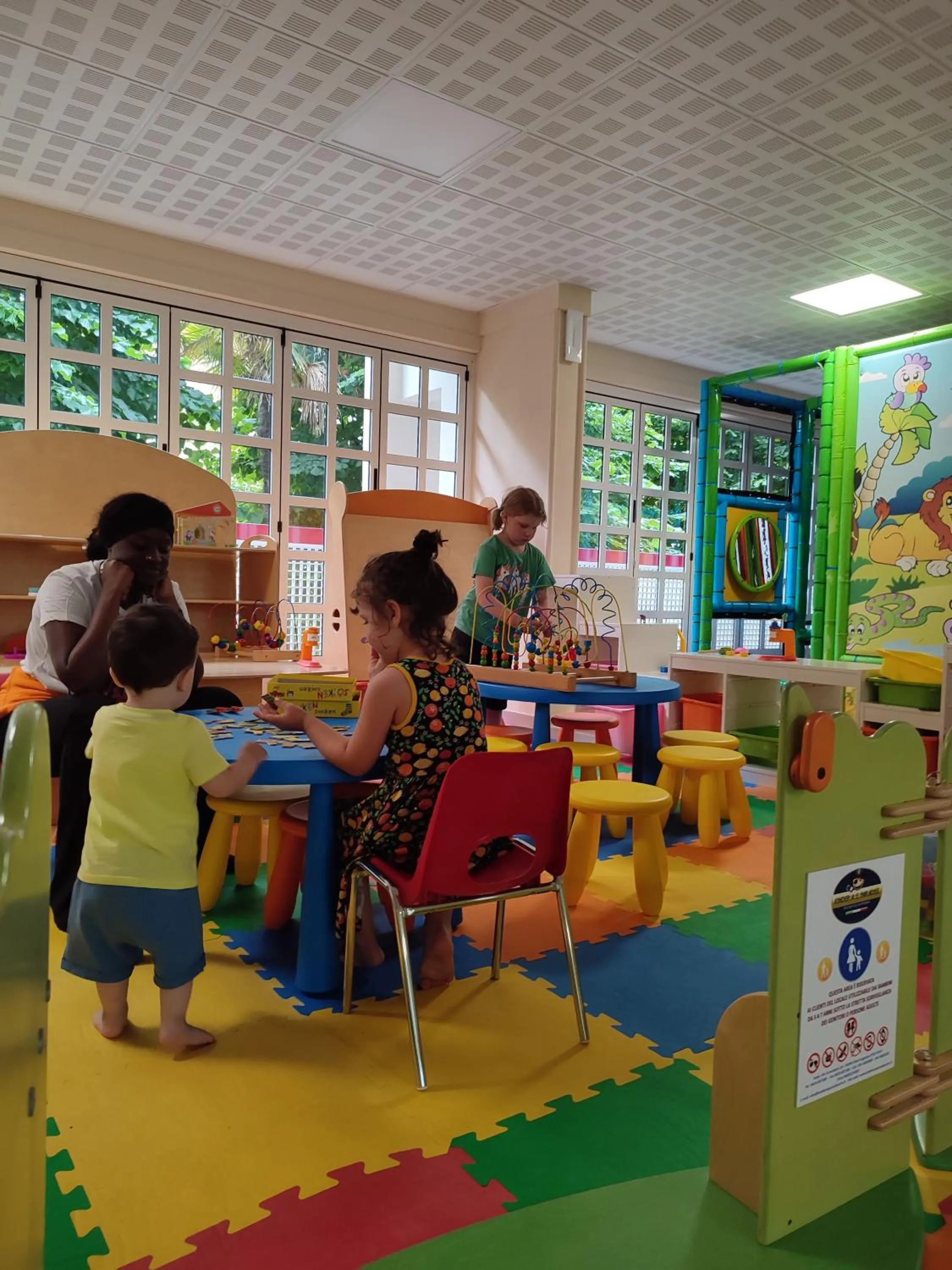 People in Aparthotel Imperial