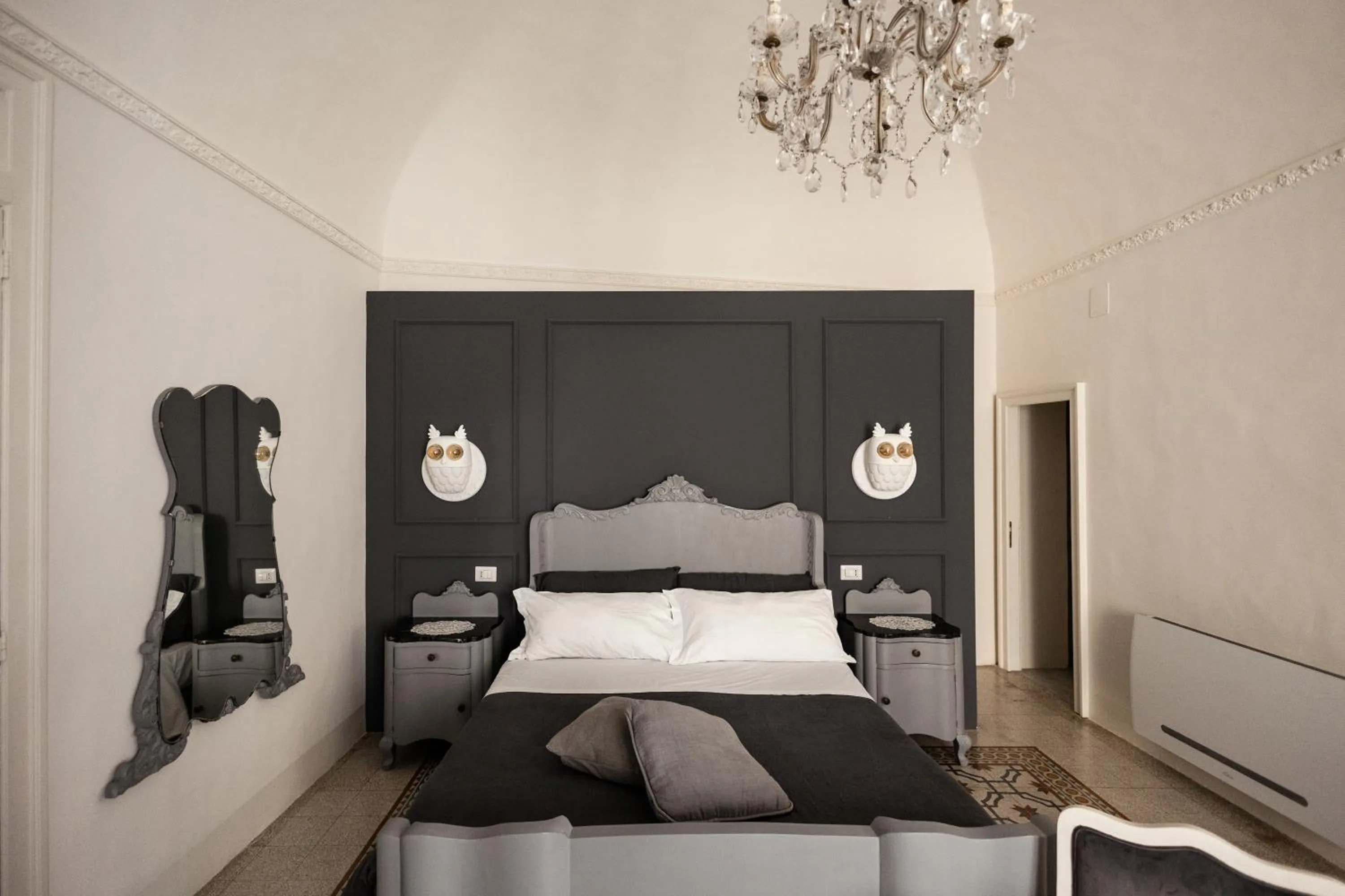 Bed in Bianko EcoChic