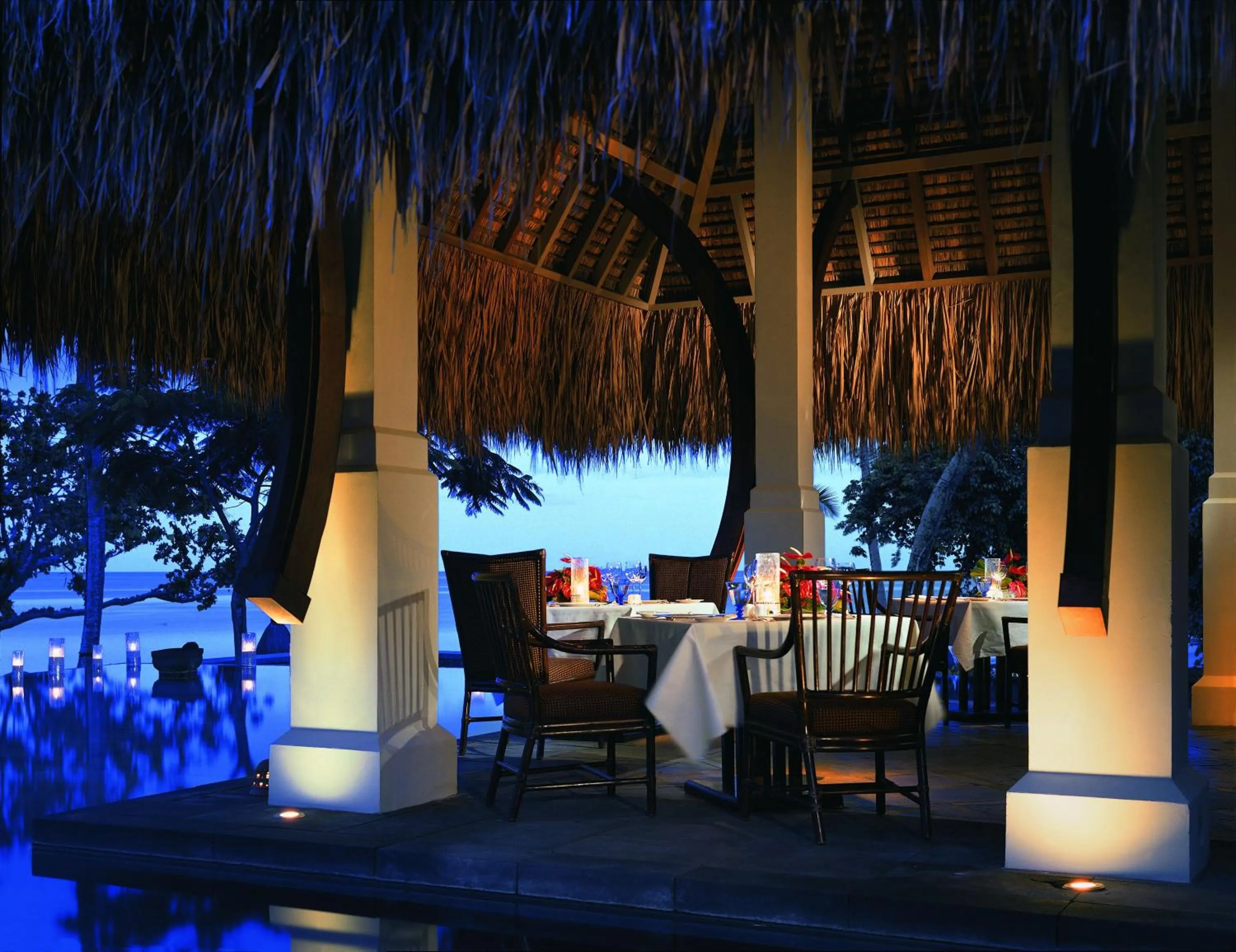 Restaurant/places to eat in The Oberoi Beach Resort, Mauritius
