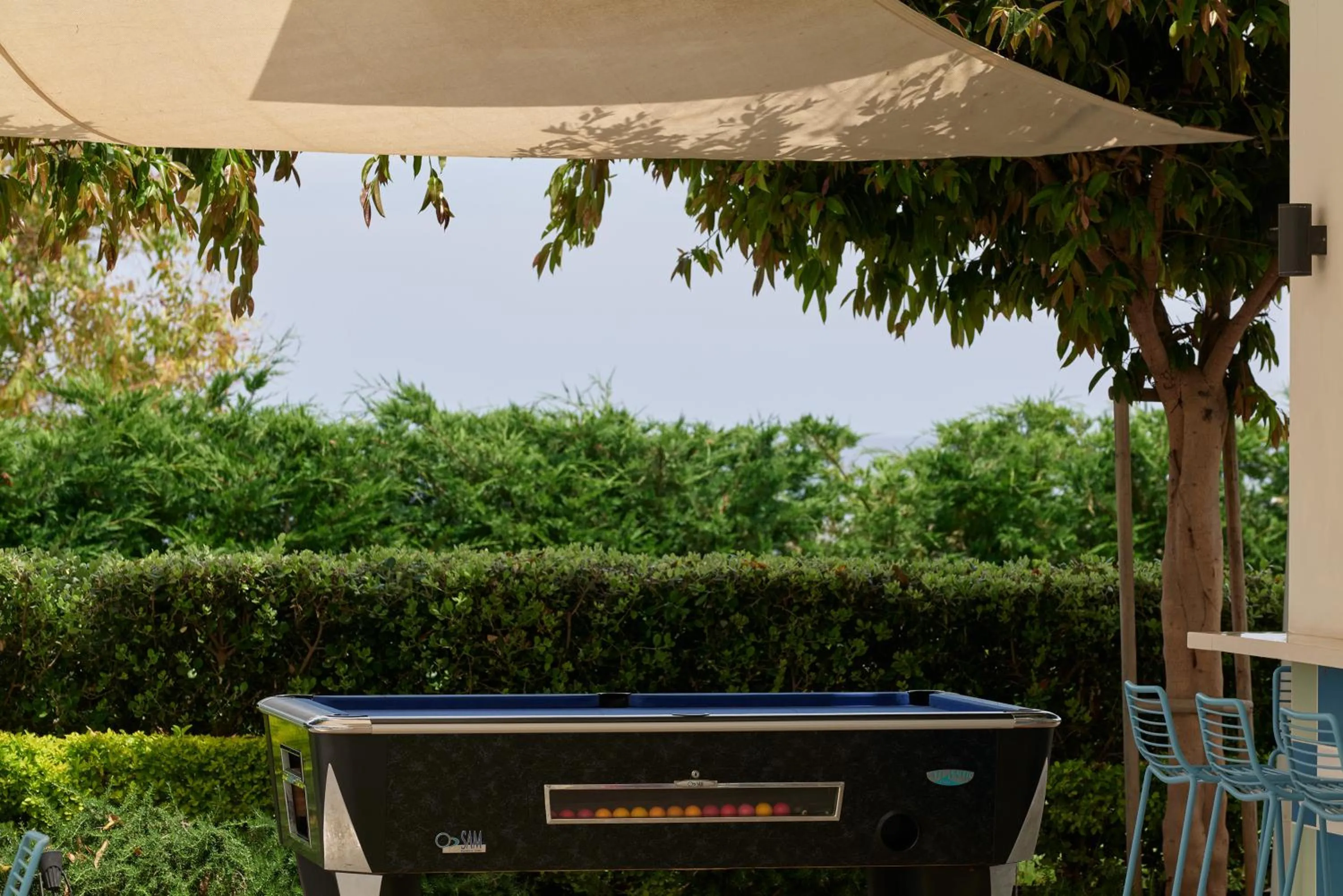 Billiard in Atlantica Aqua Blue