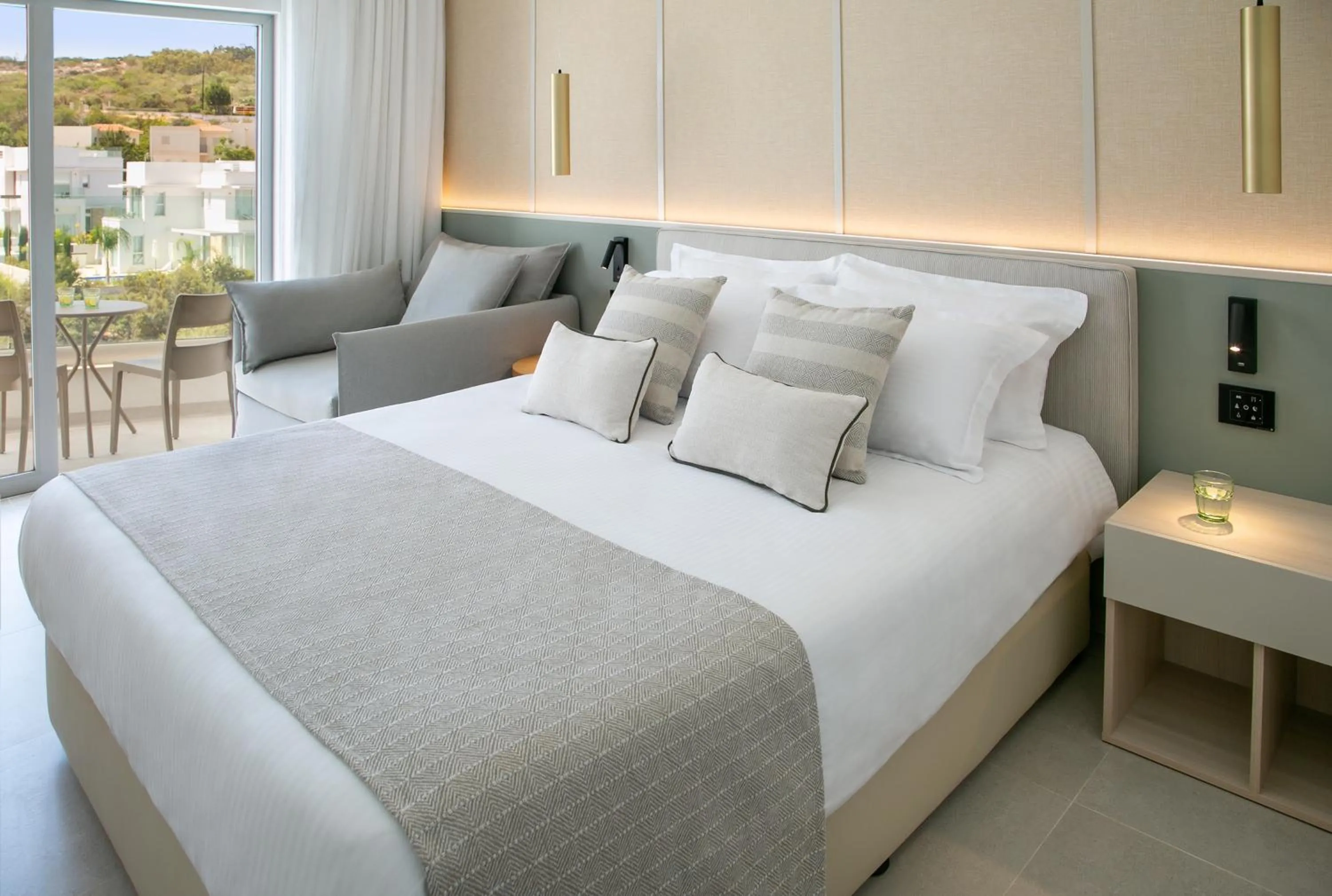 Bedroom, Bed in Atlantica Aqua Blue