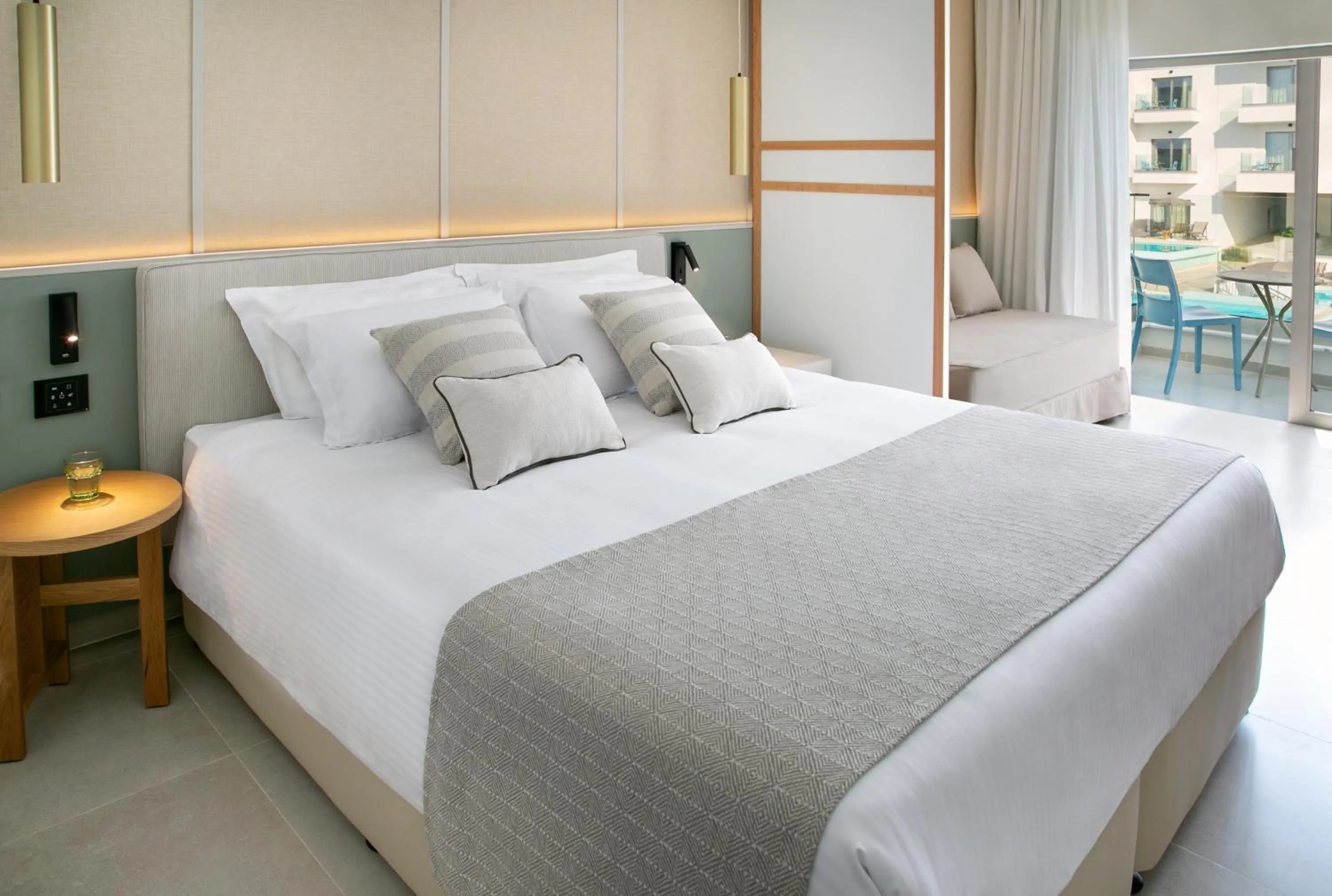 Bed in Atlantica Aqua Blue