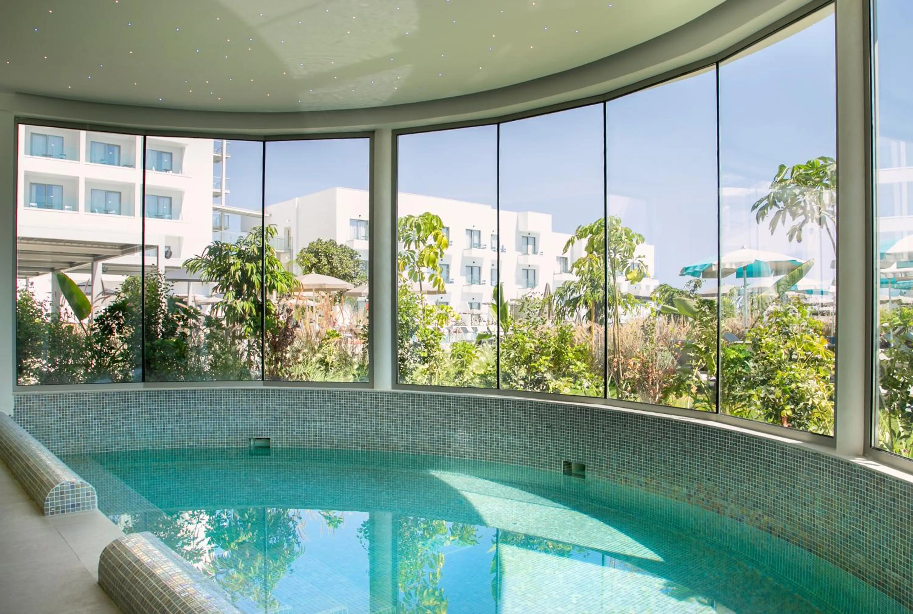 Swimming pool in Atlantica Aqua Blue