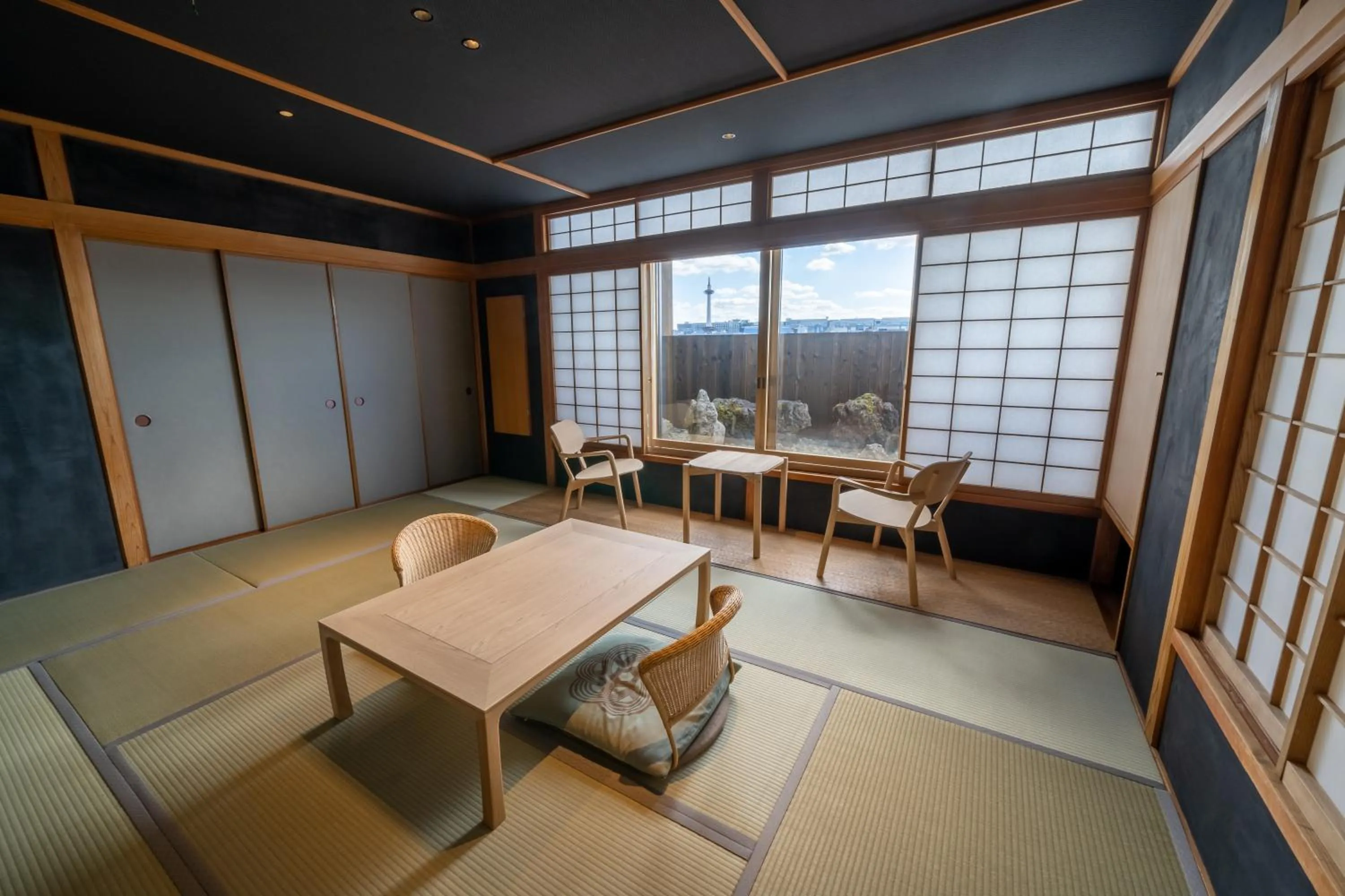 Photo of the whole room in Ryokan Ryokufuso