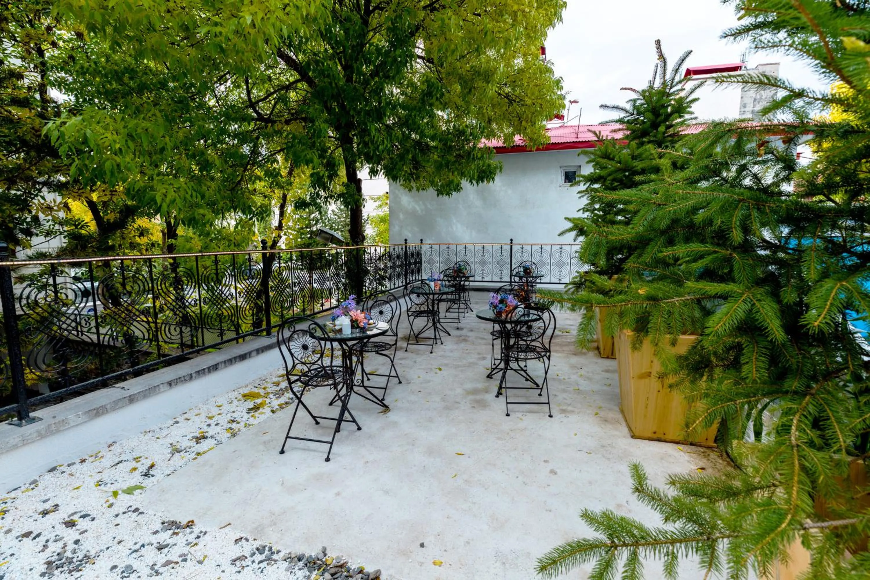 Garden in GRAND ANİ HOTEL
