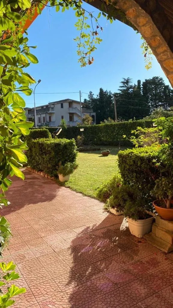Garden in Hotel Costa Jonica