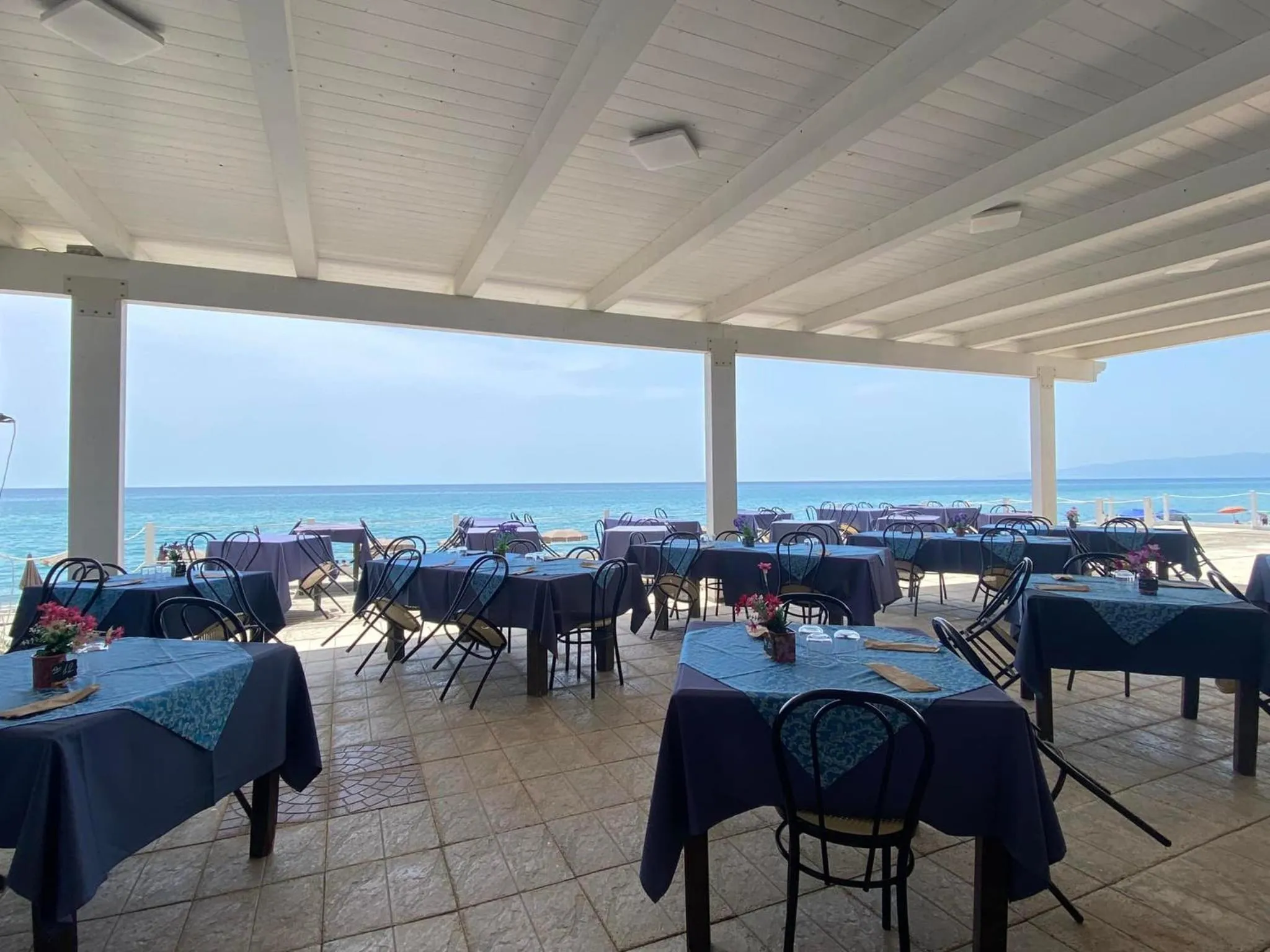 Restaurant/places to eat in Hotel Costa Jonica