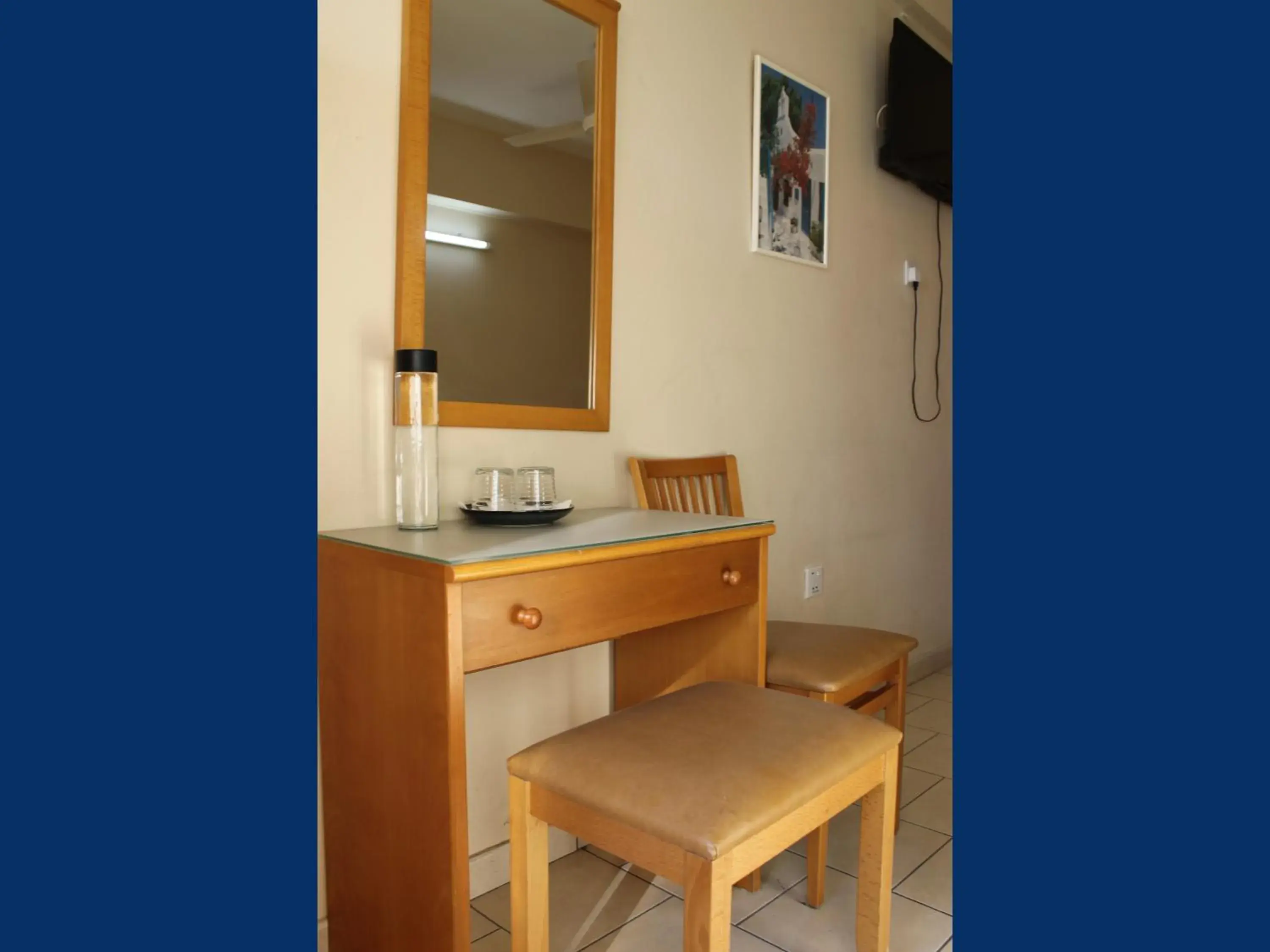 Twin Room in Denis Hotel Twin Room in Denis Hotel