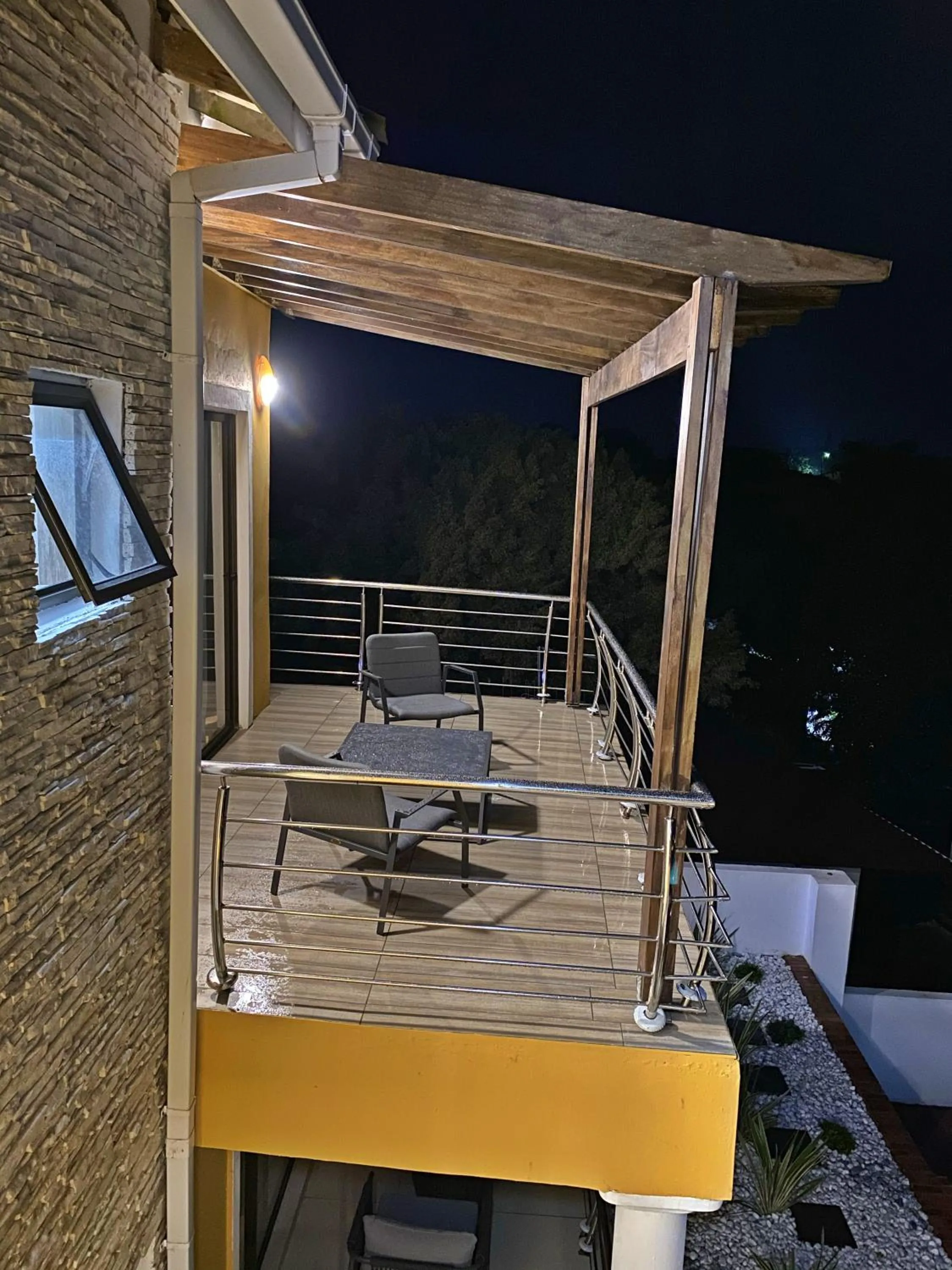 Patio in Seven Wonders B&B