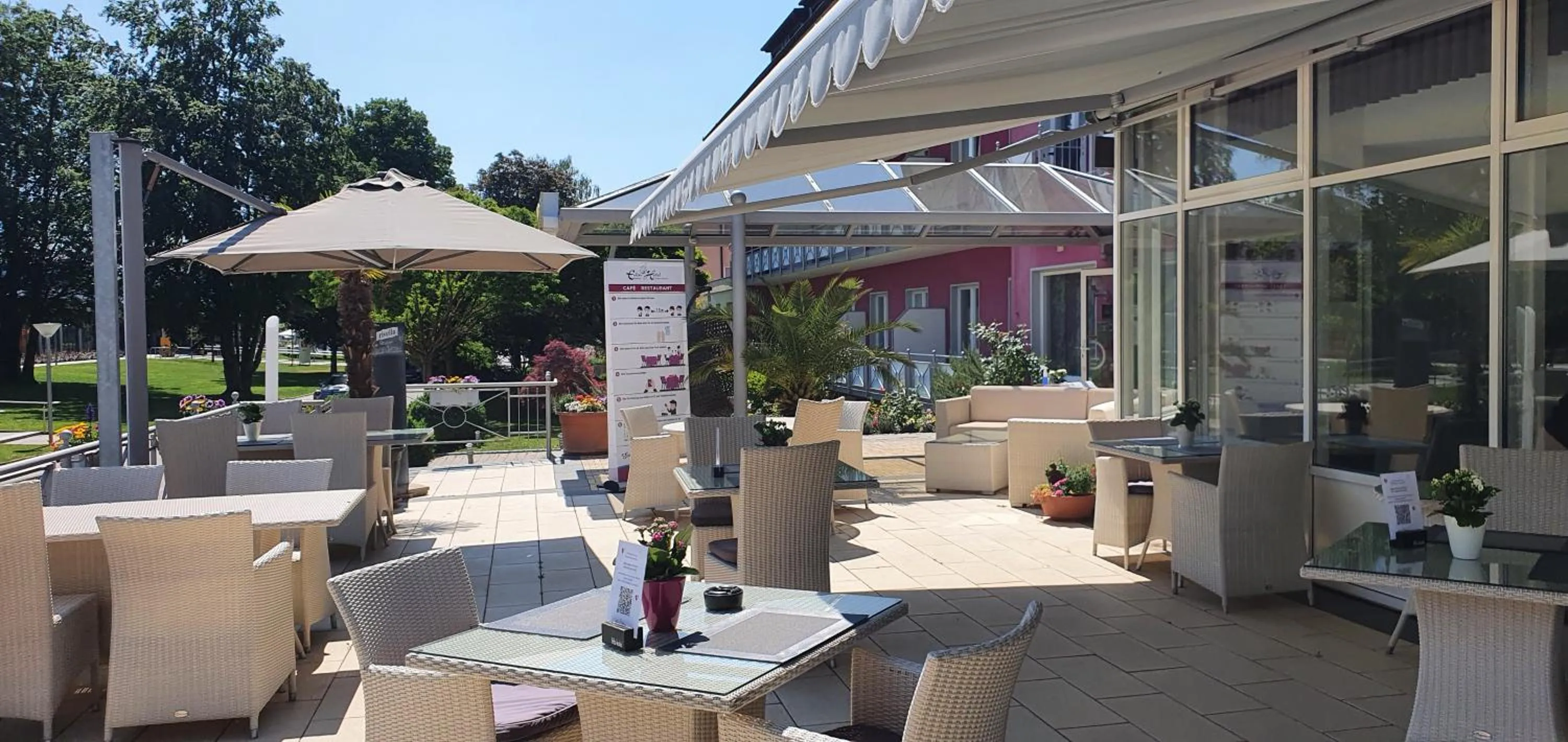 Balcony/Terrace in Eden Hotel